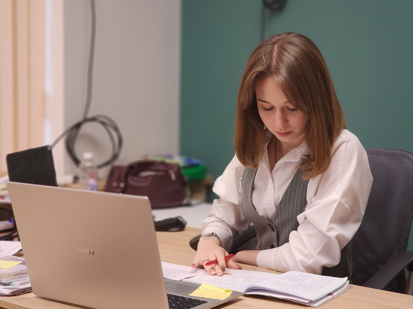 Черноголовка, Образование, Новый учитель,