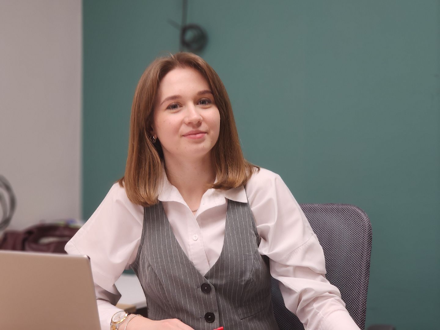 Черноголовка, Образование, Новый учитель,