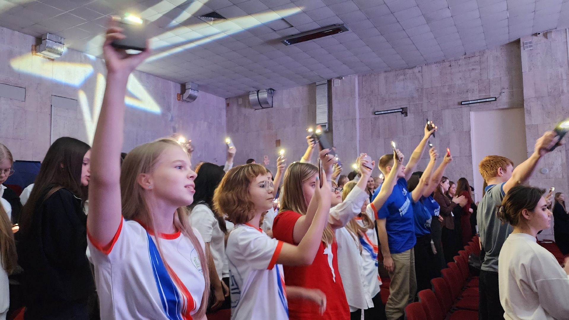 домодедово, подмосковье, волонтеры, добровольцы, день волонтера, день добровольца, помощь, сво, победа, мкц победа, нуждающиеся семьи, волонтеры подмосковья, волонтеры культуры,