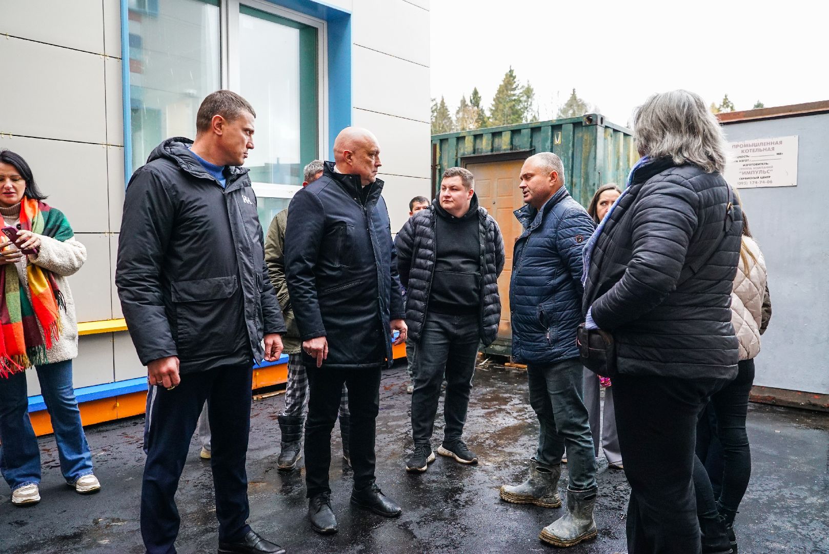 стройка, детсад, школа,