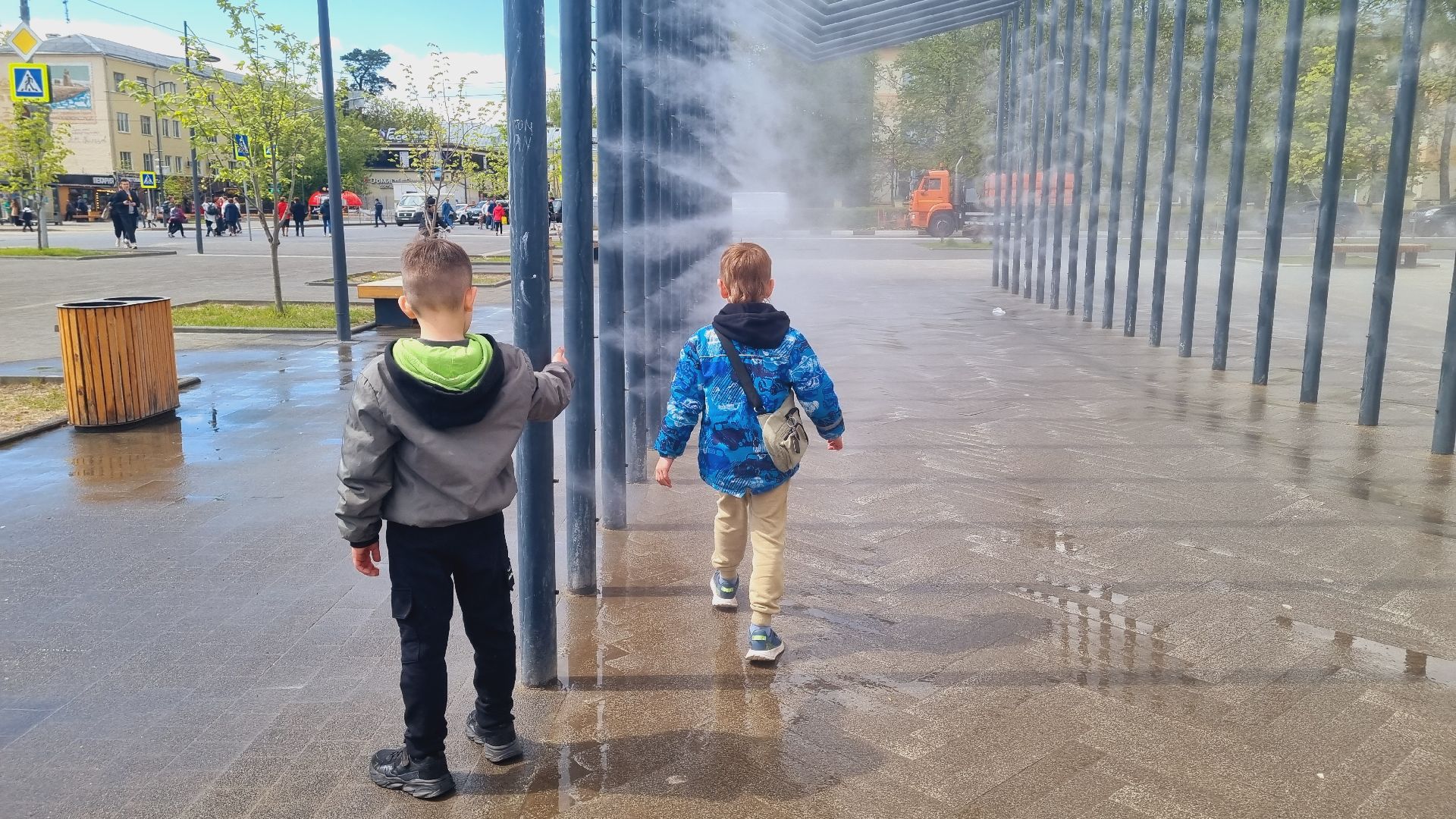 Подмосковье, Ивантеевка, фонтан