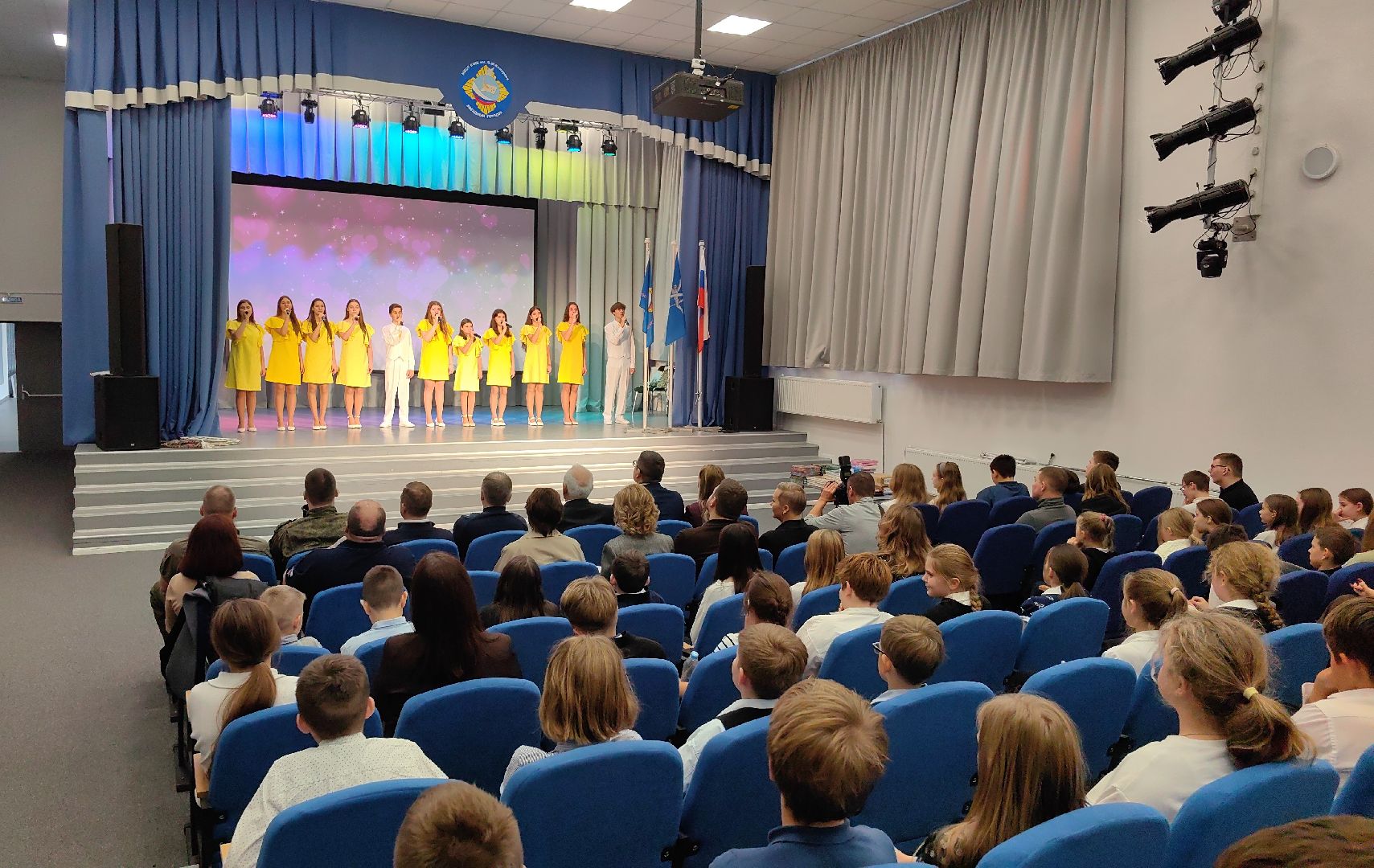 спектакль, мариуполь, творчество, гастроли,