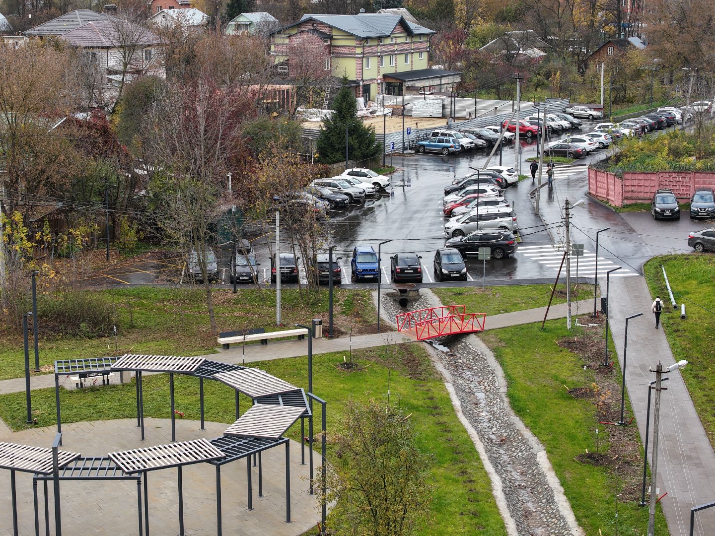 видео с коптера, пешеходная зона в щелкове, молодежная набережная щелково,