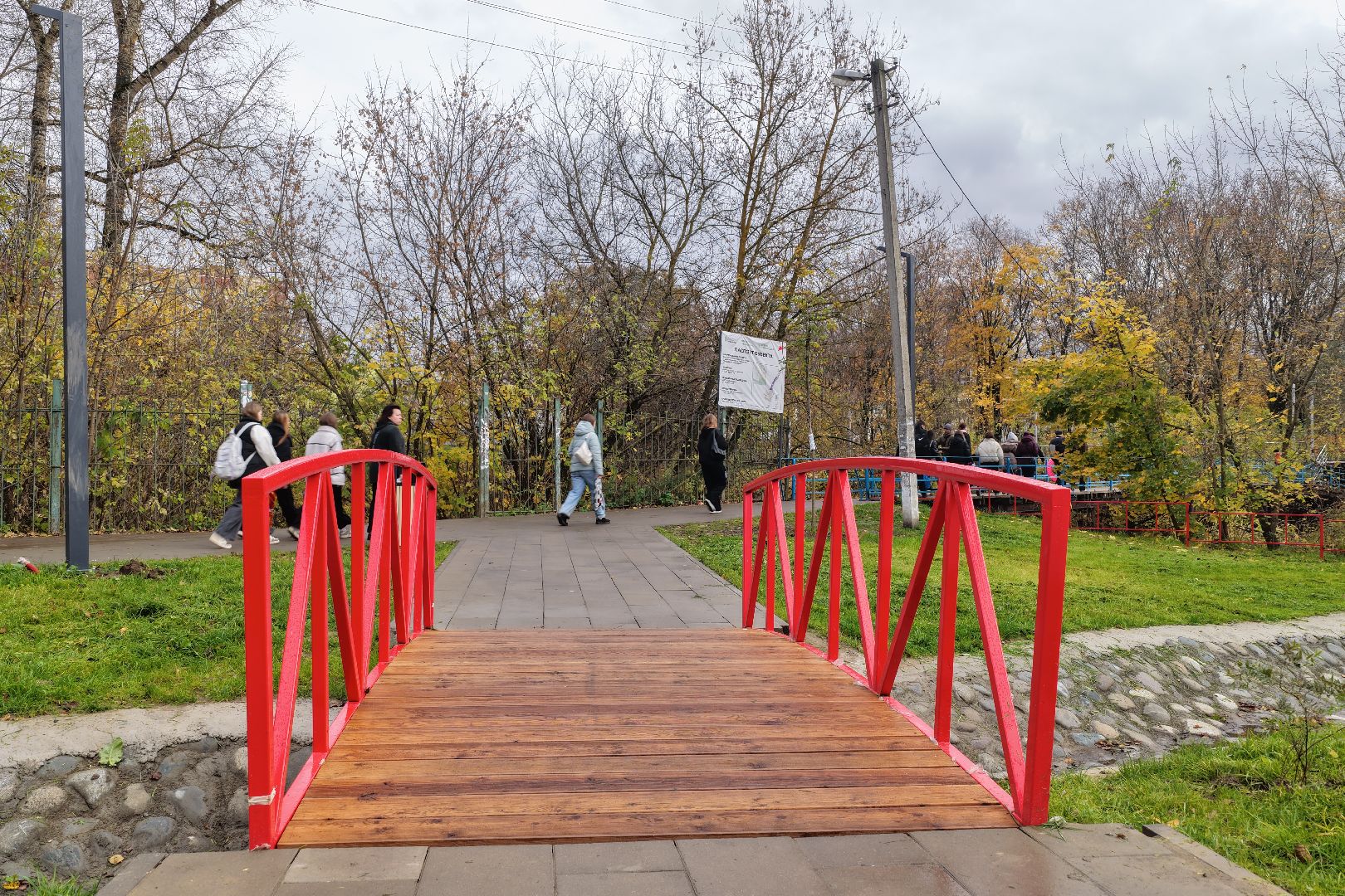 видео с коптера, пешеходная зона в щелкове, молодежная набережная щелково,