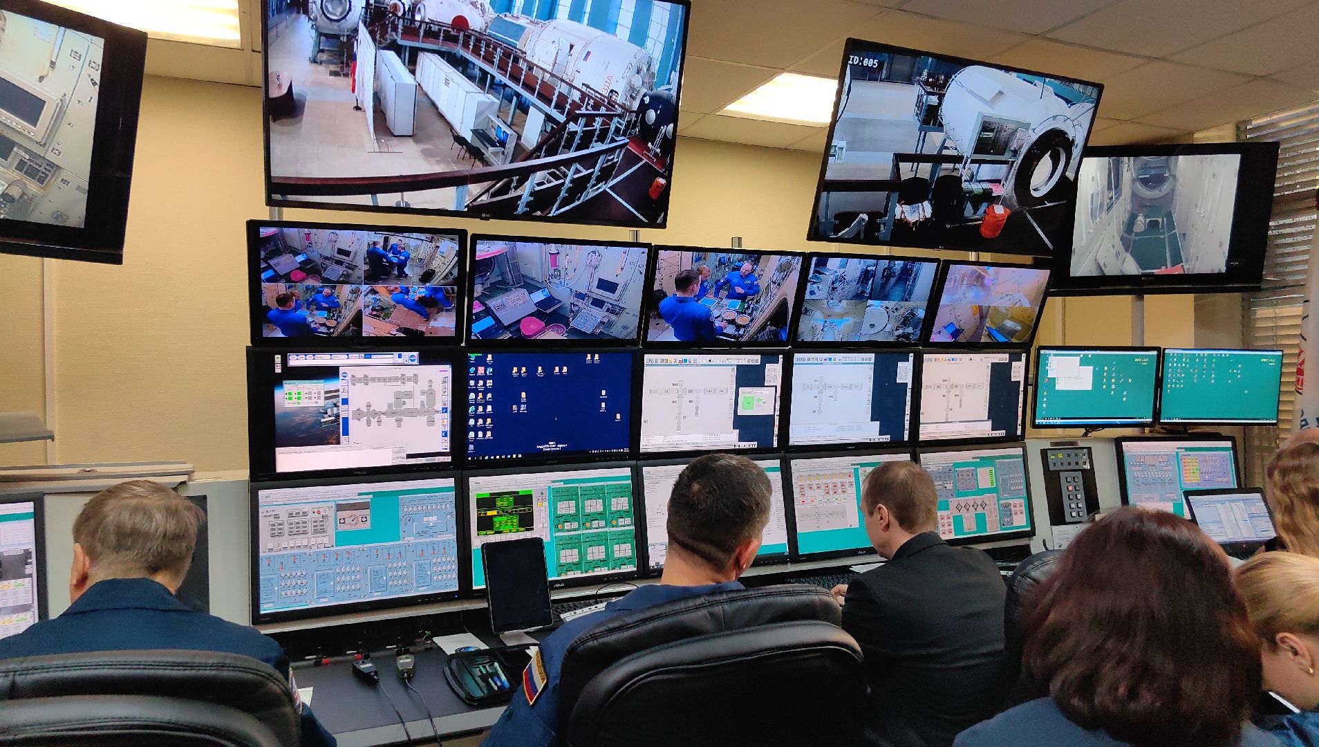 космонавт, Байконур, мкс, станция,