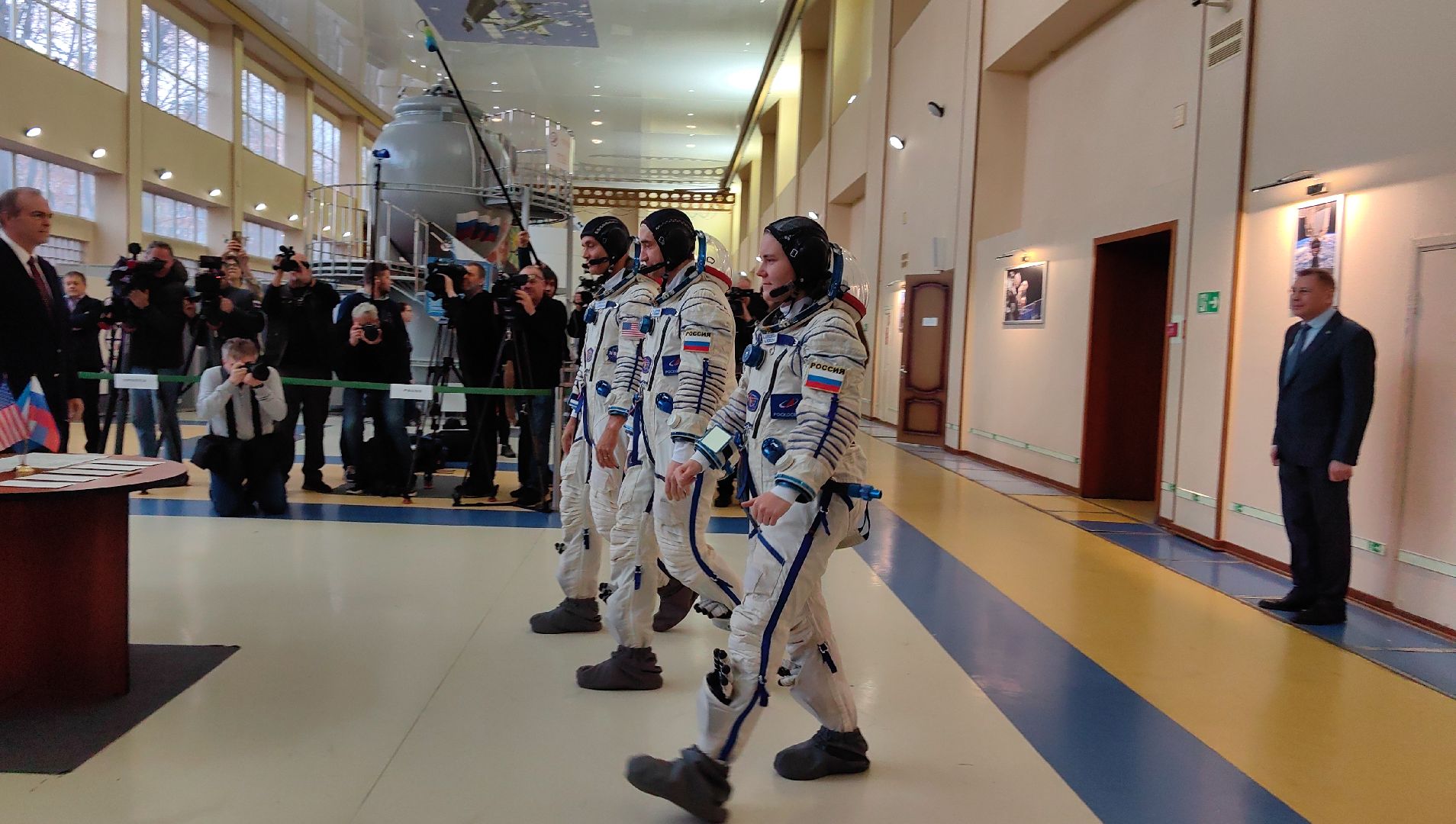 корабль союз, мкс, экипаж, экзамен,