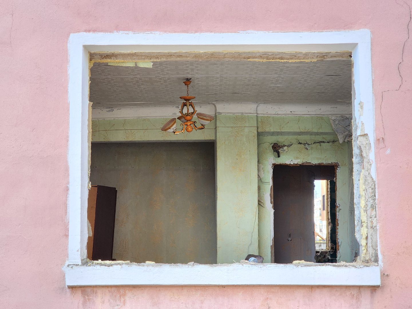 аварийный дом, демонтаж аварийного дома, переселение из аварийного жилья, старая купавна, богородский городской округ,