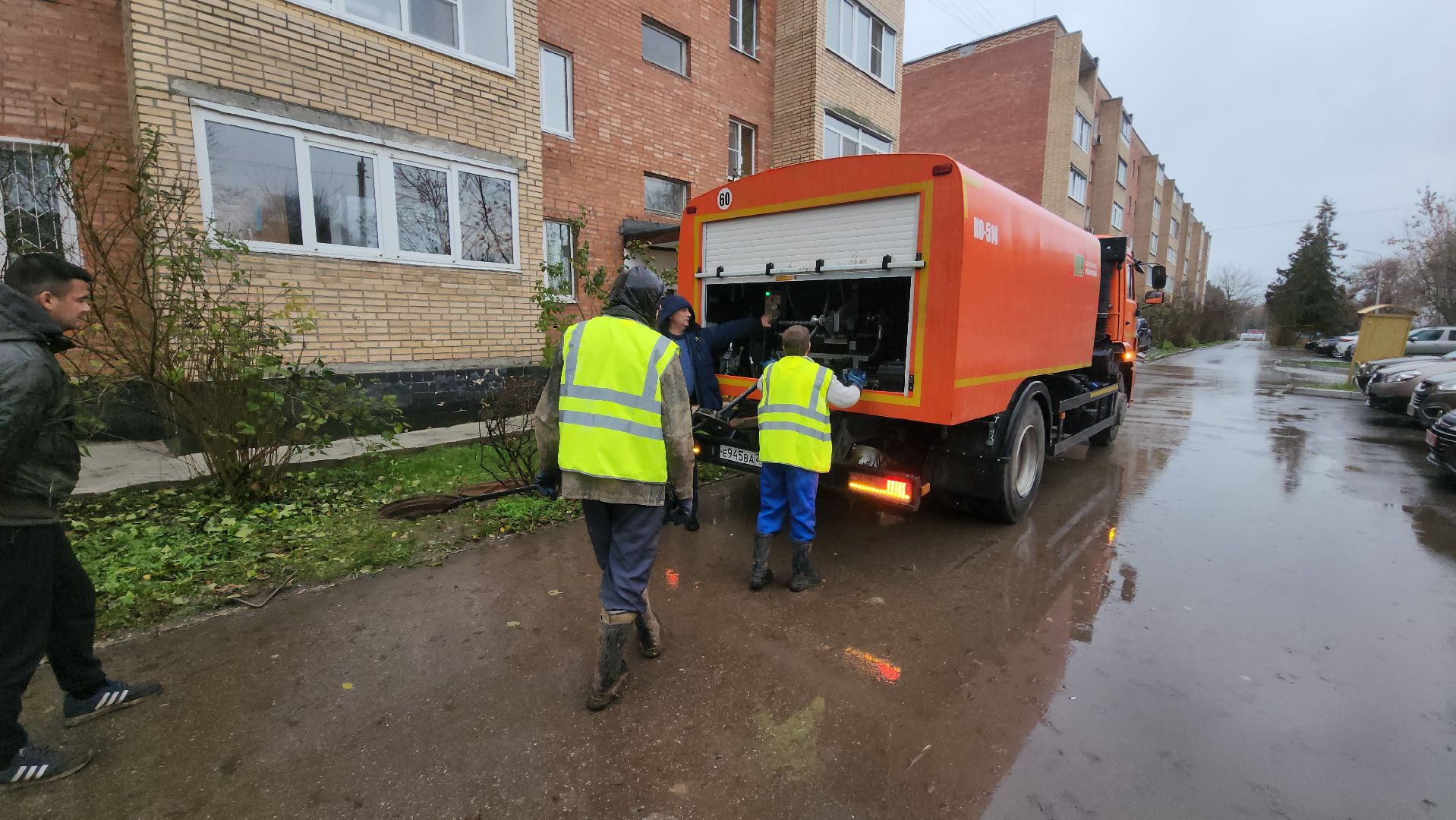 кашира, жкх, каналопромывочная машина, новая техника, трансформация , модернизация, канализационная сеть, губернатор,
