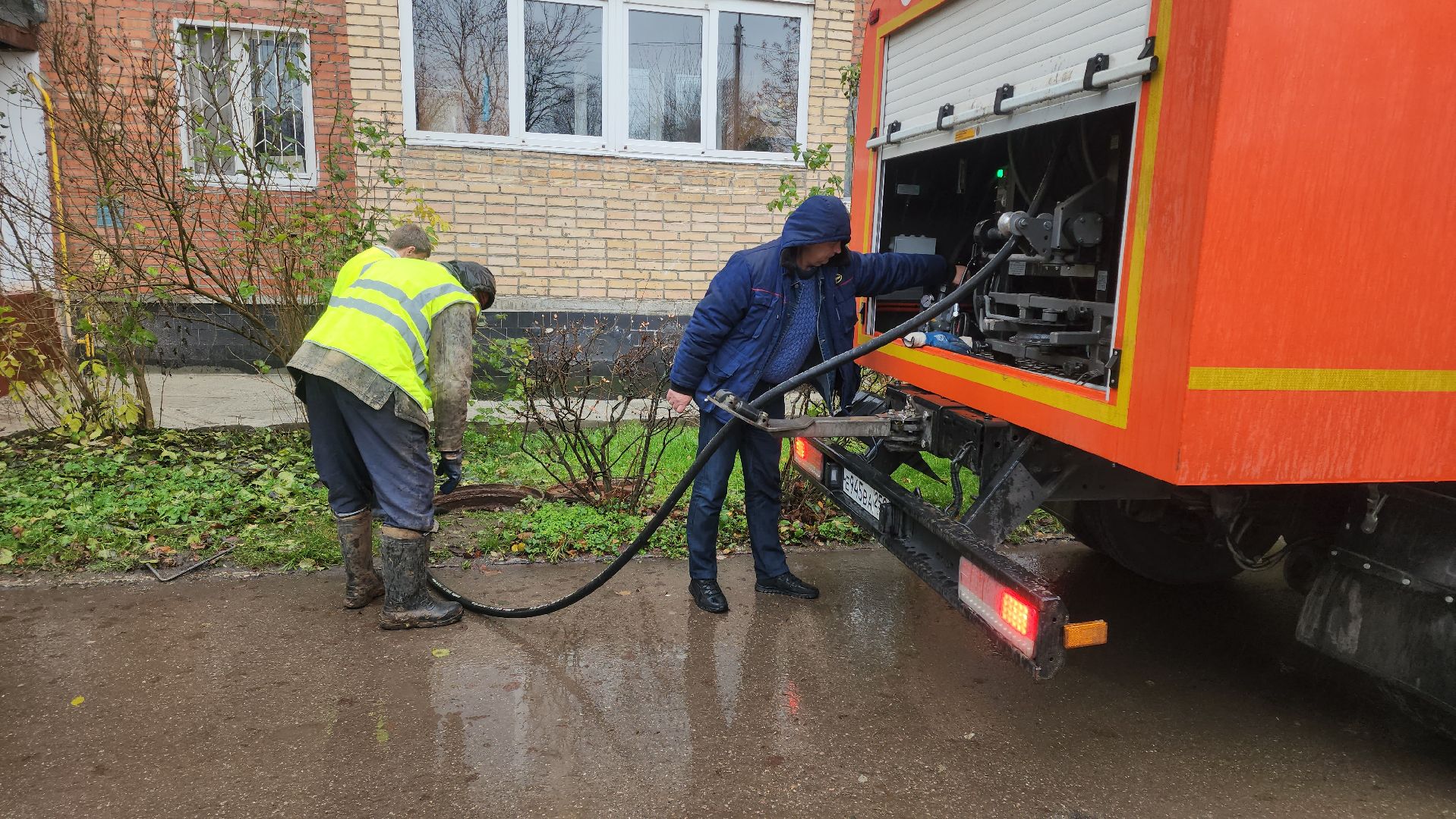 кашира, жкх, каналопромывочная машина, новая техника, трансформация , модернизация, канализационная сеть, губернатор,