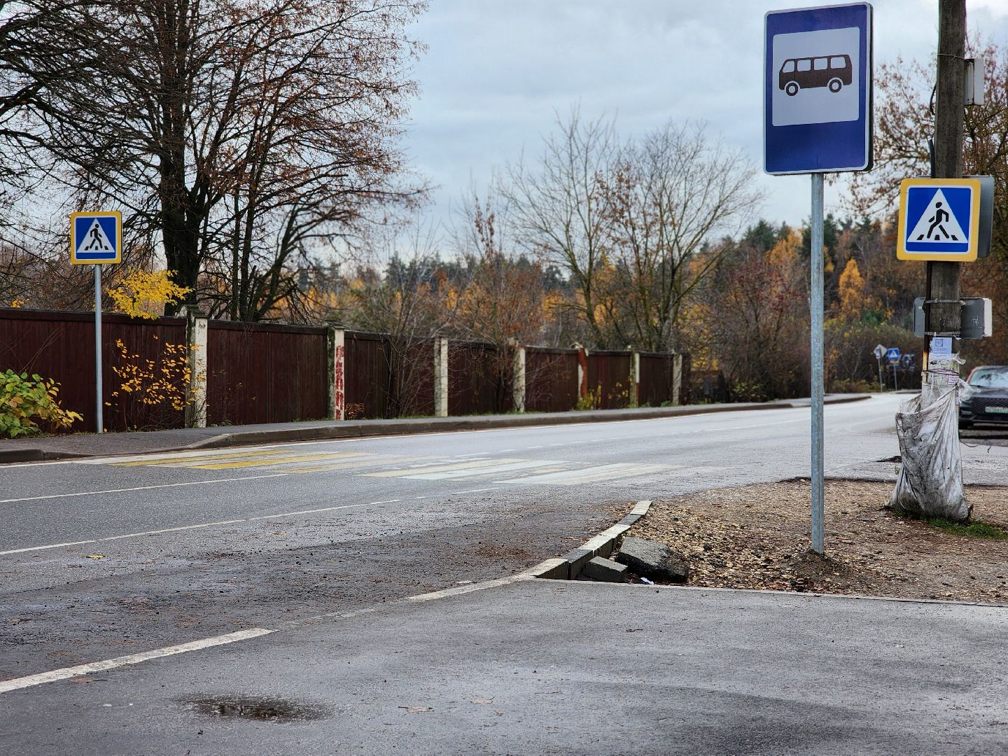 общественный транспорт, остановочный павильон,  автобусный павильон, деревня щемилово, богородский городской округ,