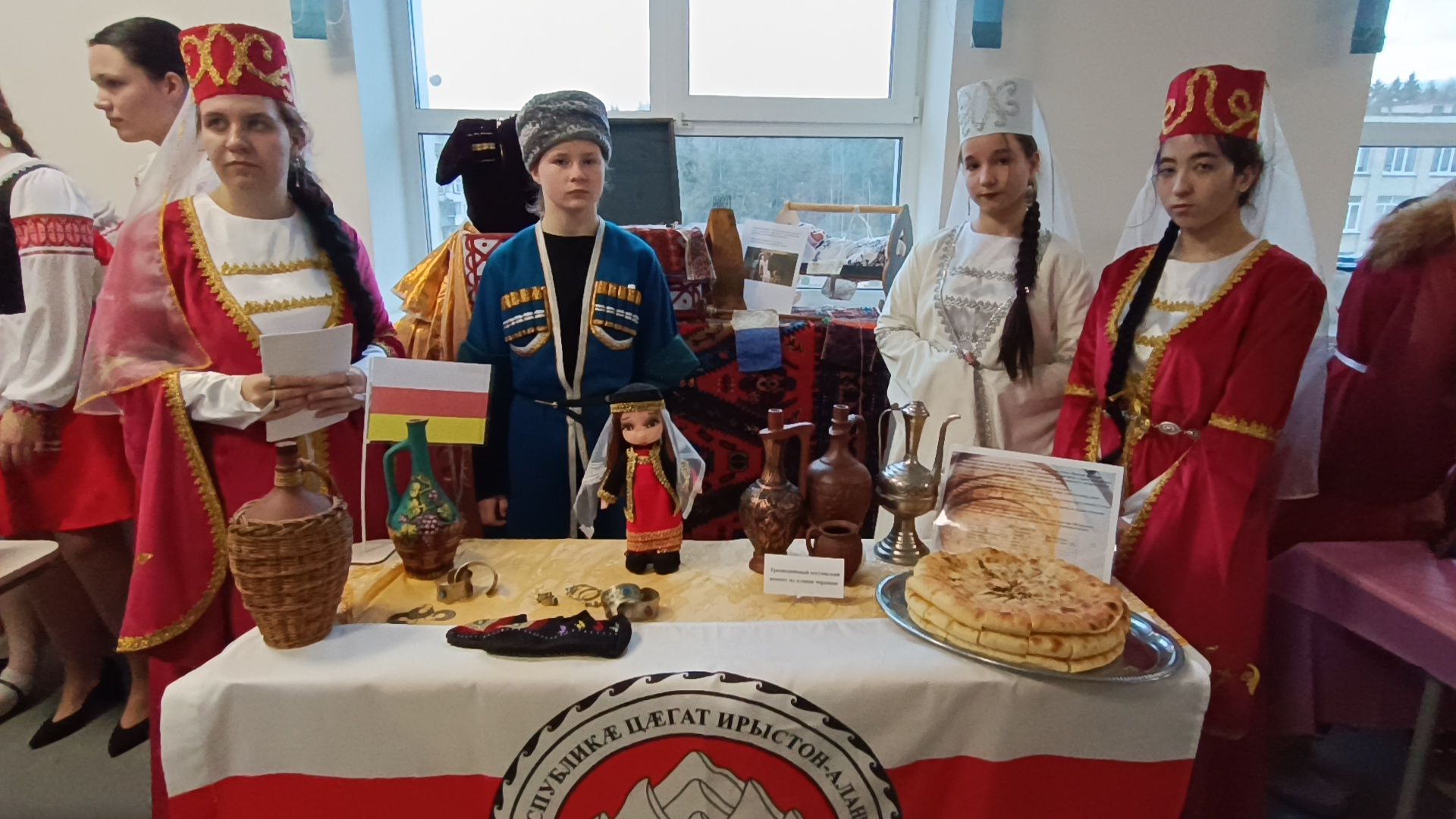 день народного  единства, лобня, школа, дети,