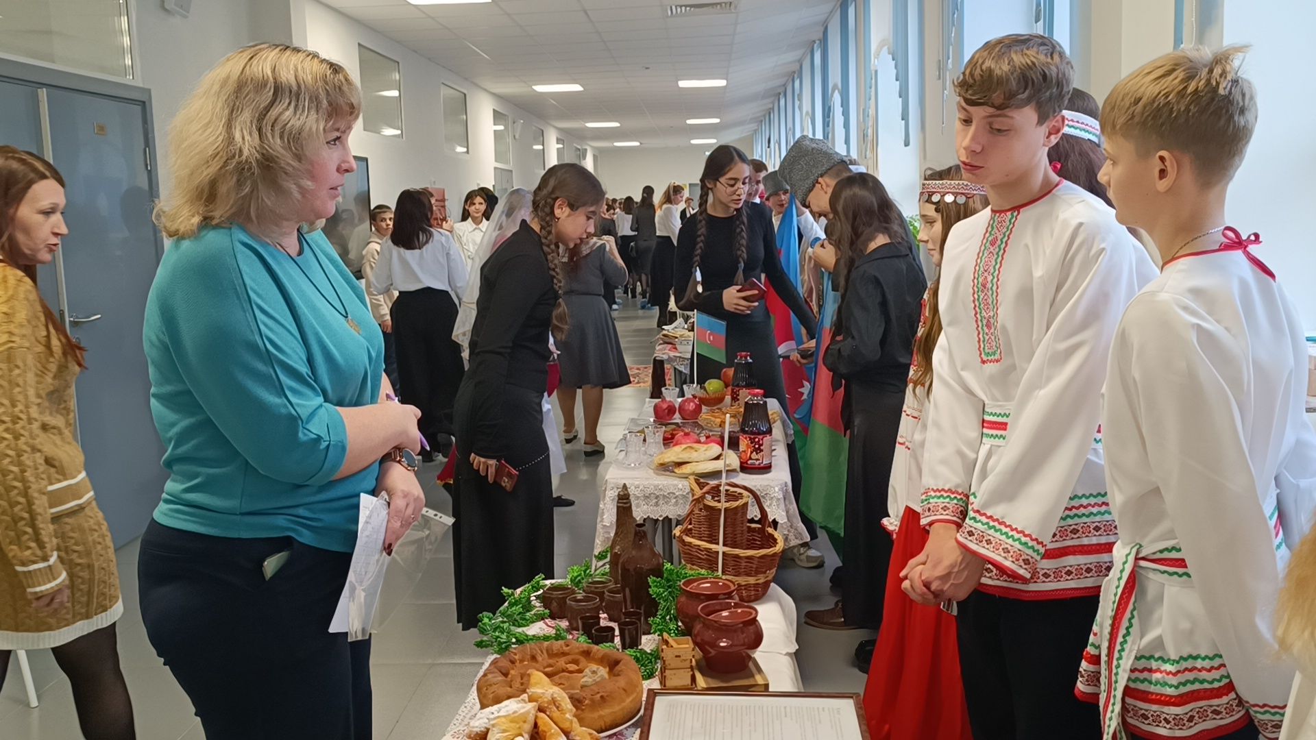 день народного  единства, лобня, школа, дети,