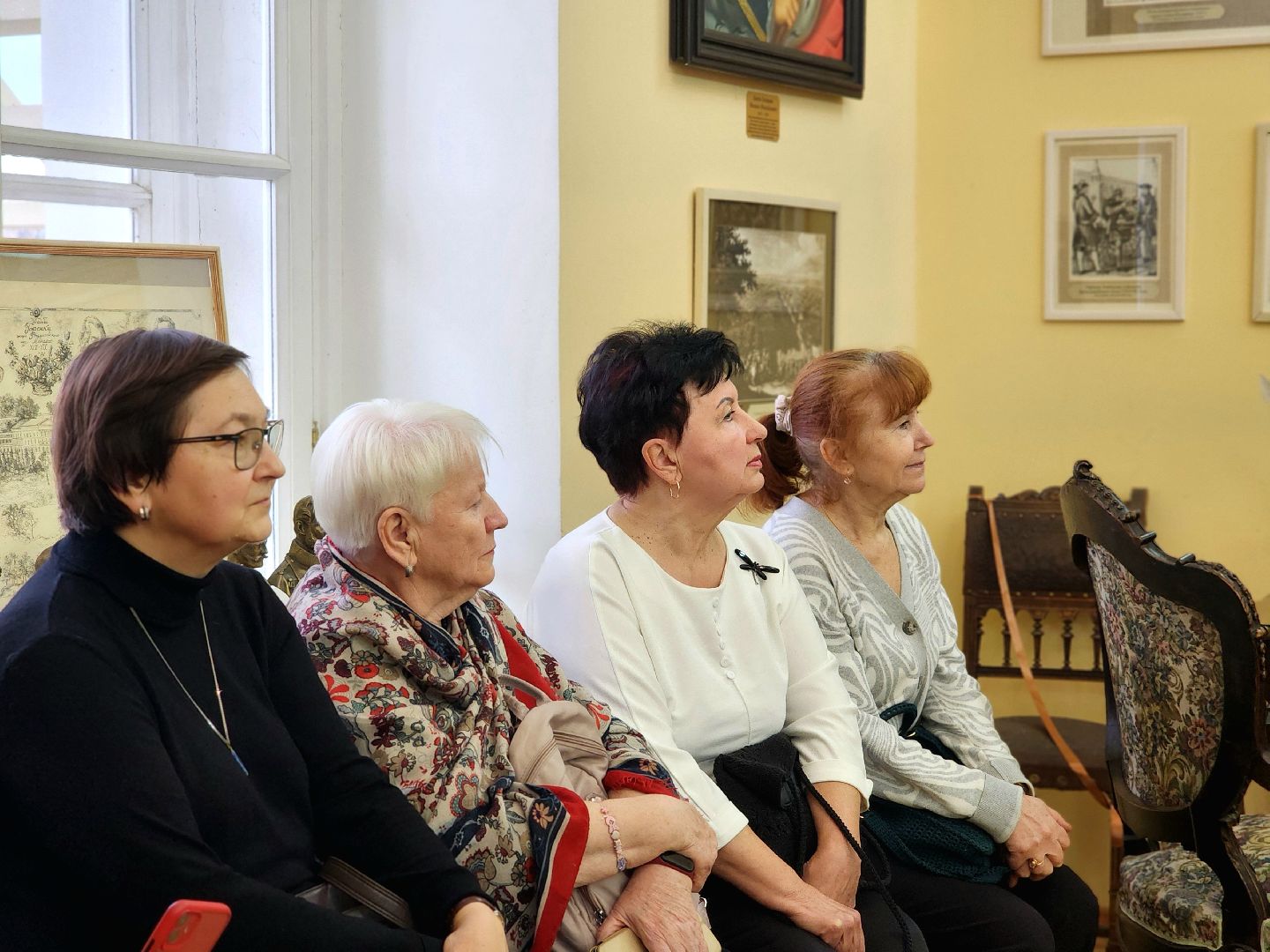 активное долголетие, усадьба горенки, выставка, живопись,