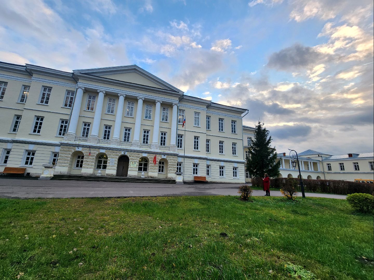 активное долголетие, усадьба горенки, выставка, живопись,