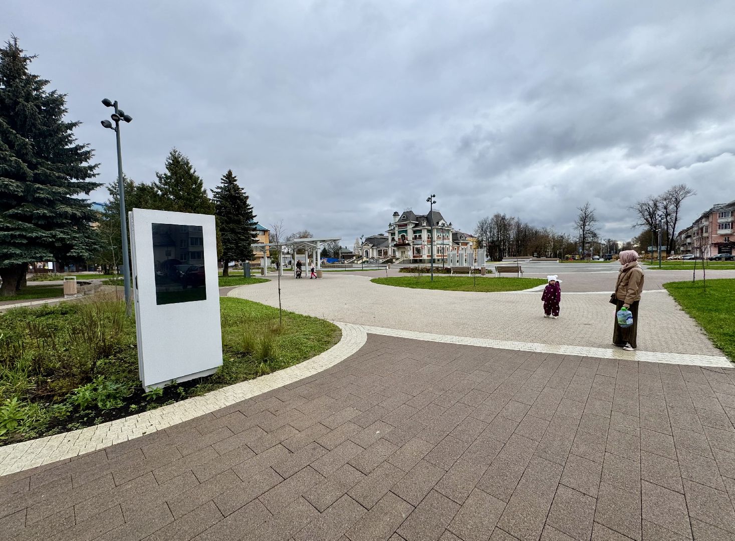 Сергиево-Посадский городской округ, Хотьково, благоустройство площади,