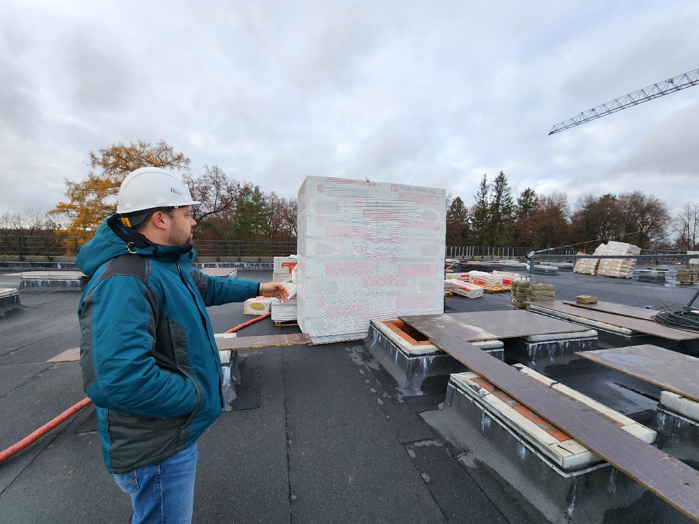 чехов, поселок мещерское, психиатрическая больница, новый лечебный корпус, строительство, реконструкция, фасадные работы, утепление фасада, гидроизоляция, вентилируемый фасад, внутренняя отделка помещений, остекление, возведение перегородок, инженерные сети, нацпроект здравоохранение, госпрограмма московской области,