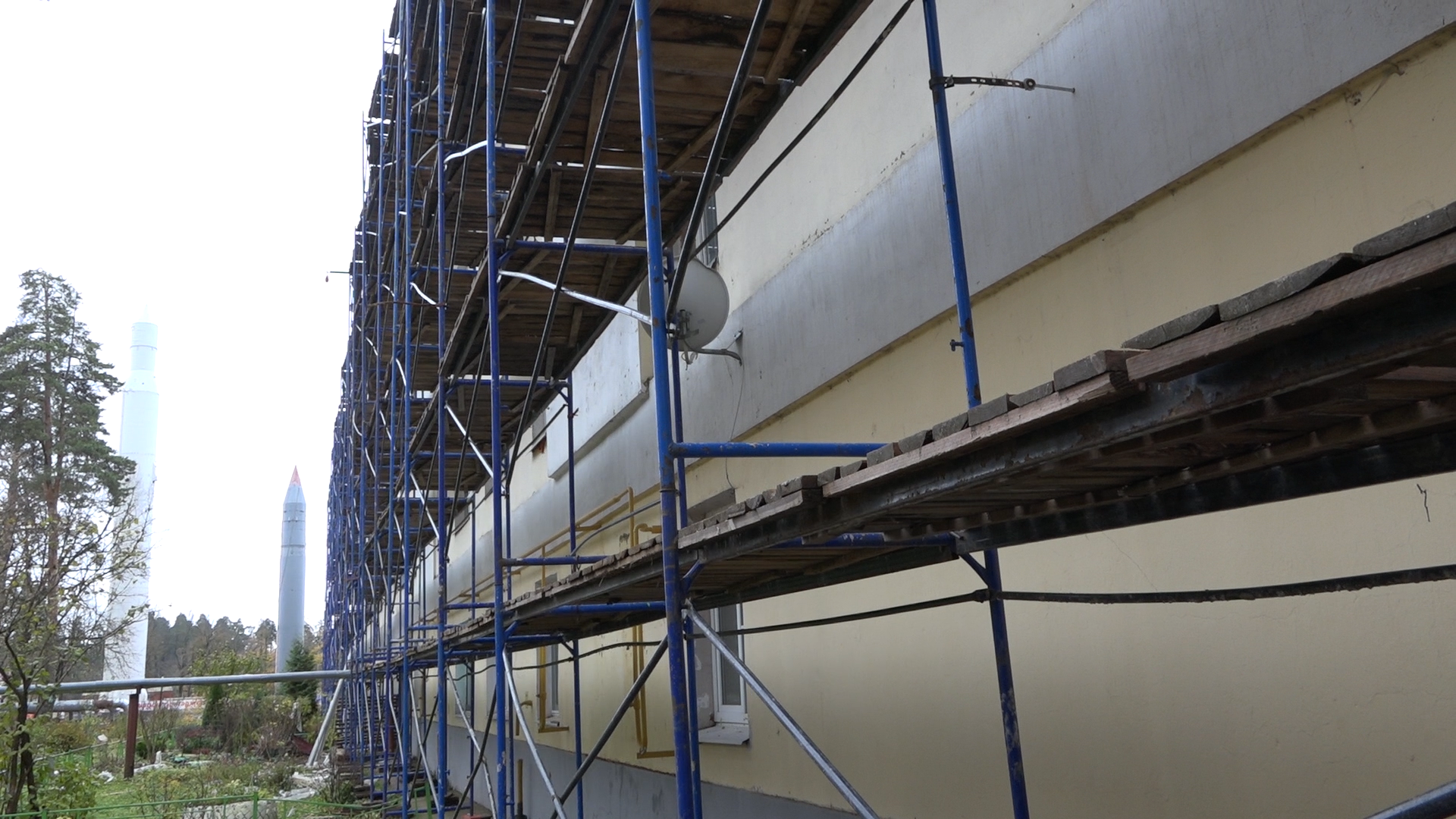 дос, дом офицерского состава, власиха дос, капремонт кровли, двускатная крыша,