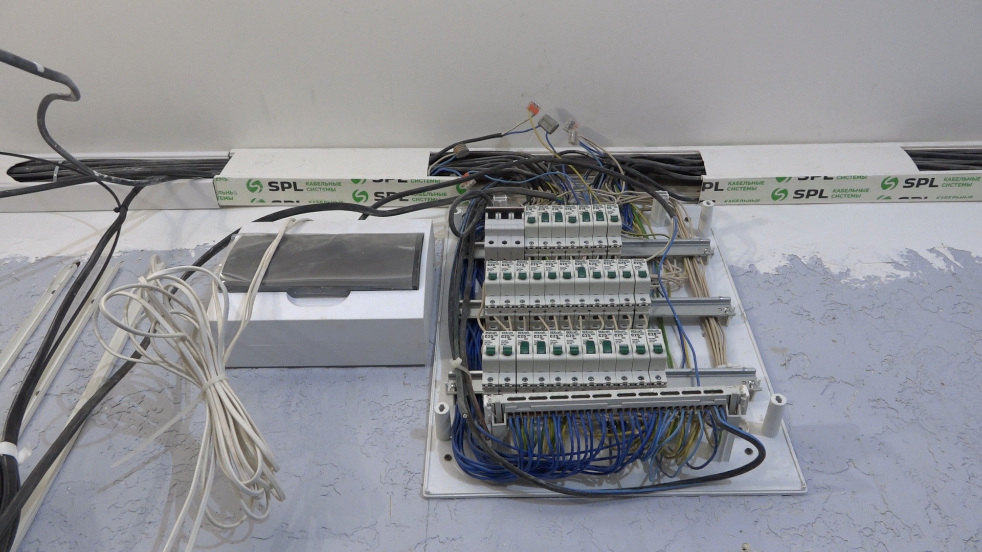 недвижимость за рубль, программа губернатора мо, ветхое здание, льготная аренда, капитальный ремонт , магазин в березках,