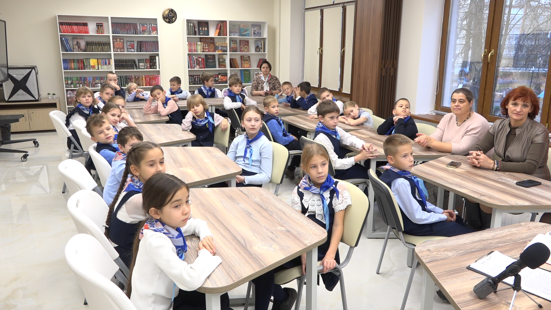 день народного единства, занятие со школьниками, библиотека компас, власиха компас, государственный праздник,