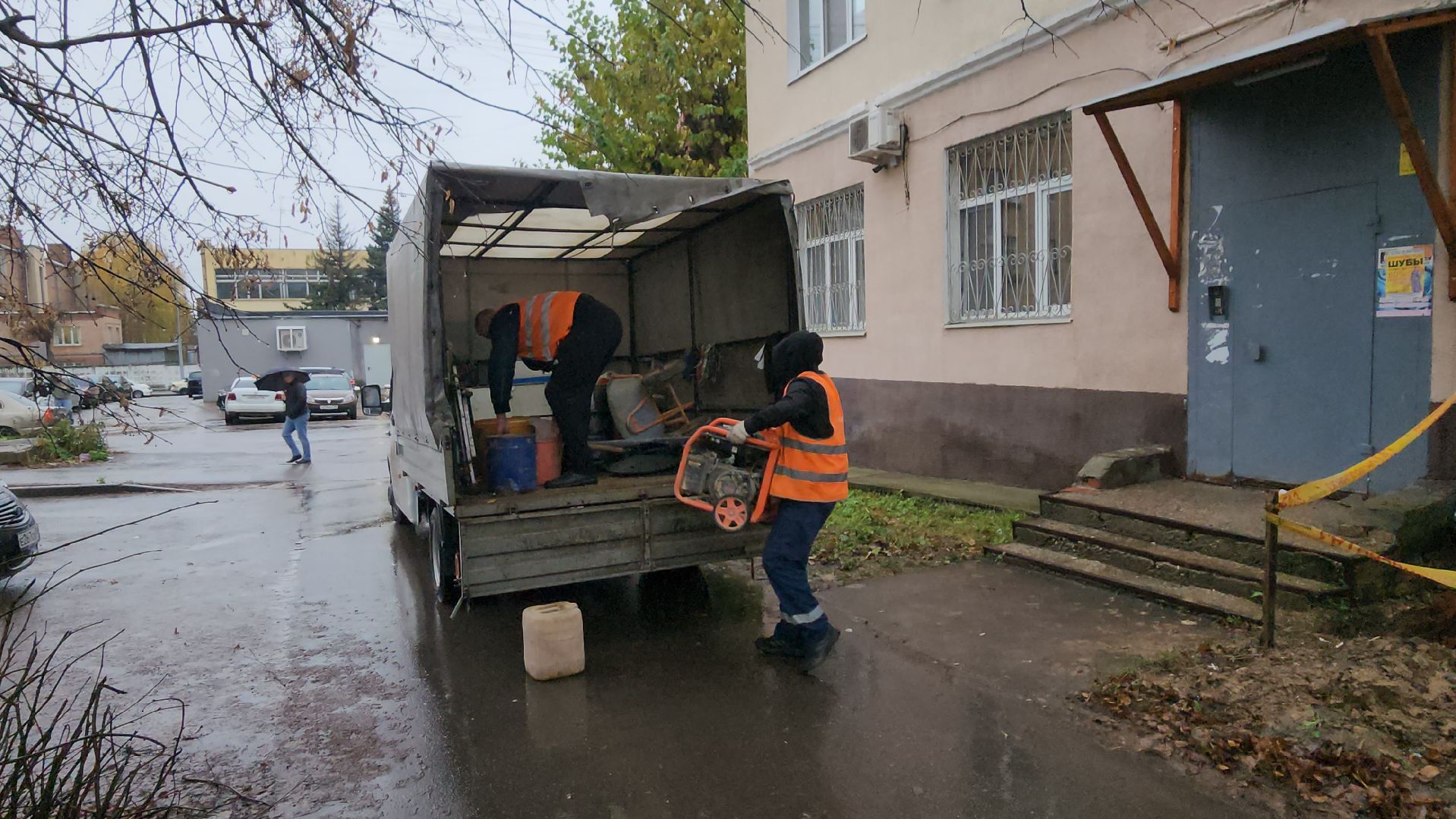серпухов, улица луначарского, комбинат благоустройства, лежачие полицейские,