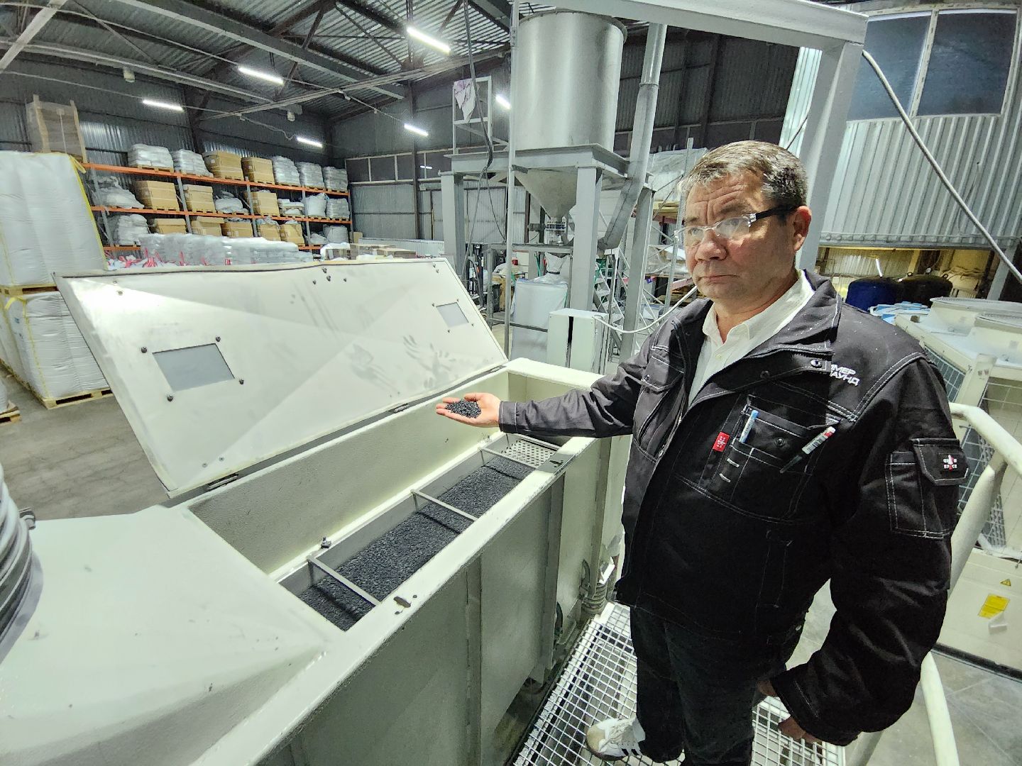 чехов, село новоселки, компания полимер компаунд, производство полимерных смесей, уплотнители, шланги, кабели, расширение производства, новые рабочие места, учебный центр, новые виды продукции, меры поддержки, земельный участок, земля без торгов,  постановление губернатора подмосковья,  заместитель главы округа наталья маминова, управление промышленности инвестиций и предпринимательства, екатерина зыкова, генеральный директор алексей чижмаков, субсидии,