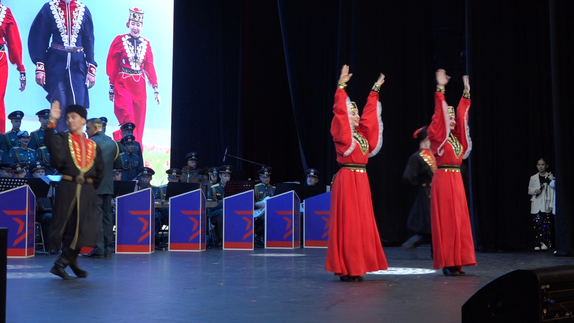 ансамбль рвсн, красная звезда, концерт во власихе, день народного единства, дк,