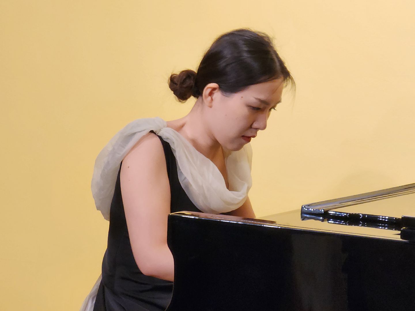 чехов, село мелихово, музей-заповедник, всероссийская акция, концерт, китайская пианистка, цзыцин цзэн, произведения бетховена, виртуозное исполнение, музыкальная программа, мастер-классы, живопись, скульптура, лекции, экскурсии,дуэт, скрипач георгий ибатулин, педагог наталья яшина,акция ночь искусств, министерство культуры и туризма подмосковья,