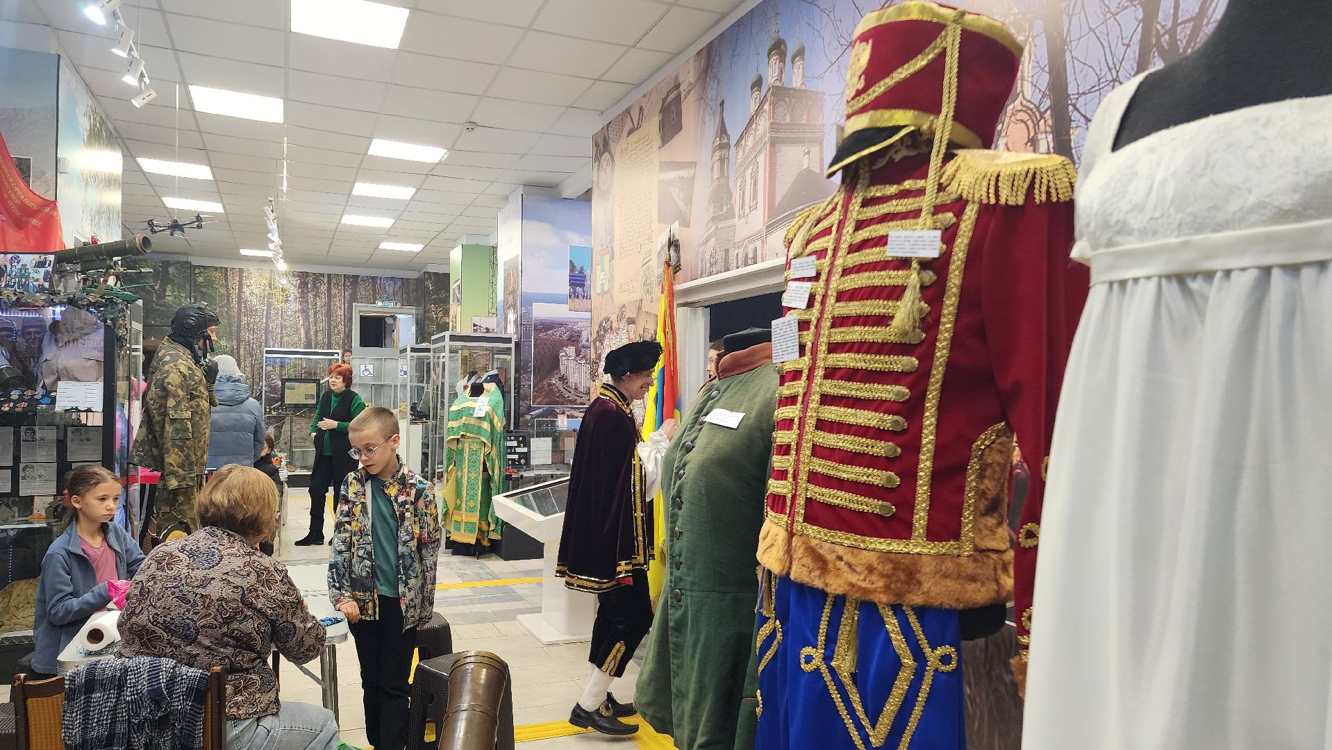 ночь искусств, домодедово, подмосковье , культура, музей, день народно единства, акция, творчество, ярмарка, выставка,