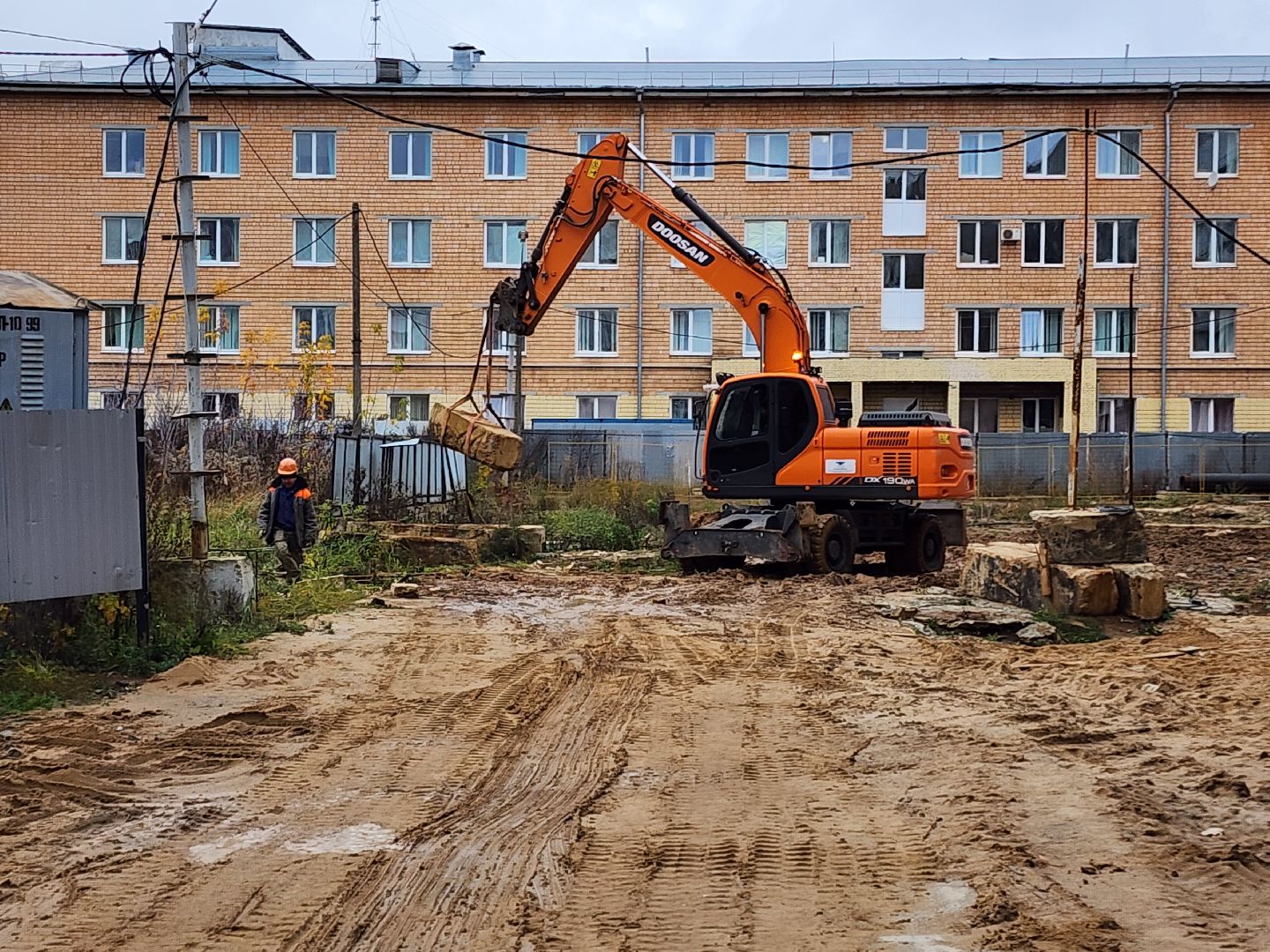 чехов, улица мира 4а, детская поликлиника, строительство, инженерные сети,  внутренние коммуникации, наружные сети, канализация, водоснабжение, отопление, электроснабжение, вентиляция, кондиционеры, слаботочные системы,нацпроект здравоохранение, госпрограмма московской области,