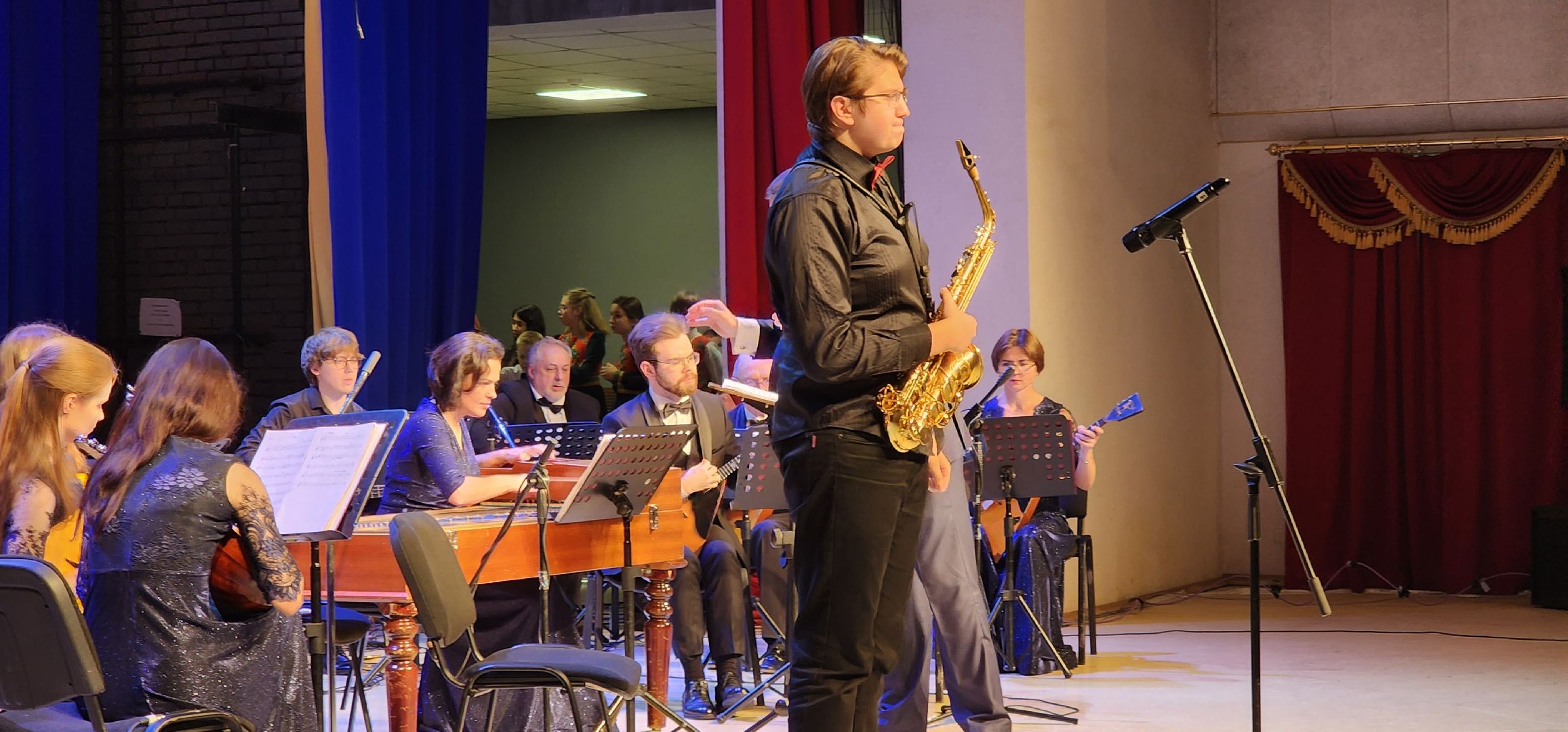 долгопрудный, детский оркестр народных инструментов Московия, центр Московия, дк вперед, оркестр телерадиоцентра Орфей, день народного  единства, чардаш,