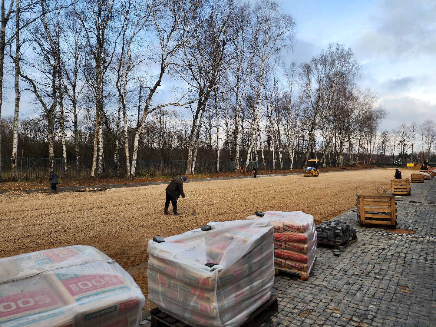 чехов,село мелихово, инженерно-технический корпус, строительство , реконструкция , обустройство автостоянки, парковка, объездная дорога, проезды и проходы, подготовка основы, асфальтирование, спецтехника,поручение губернатора подмосковья,