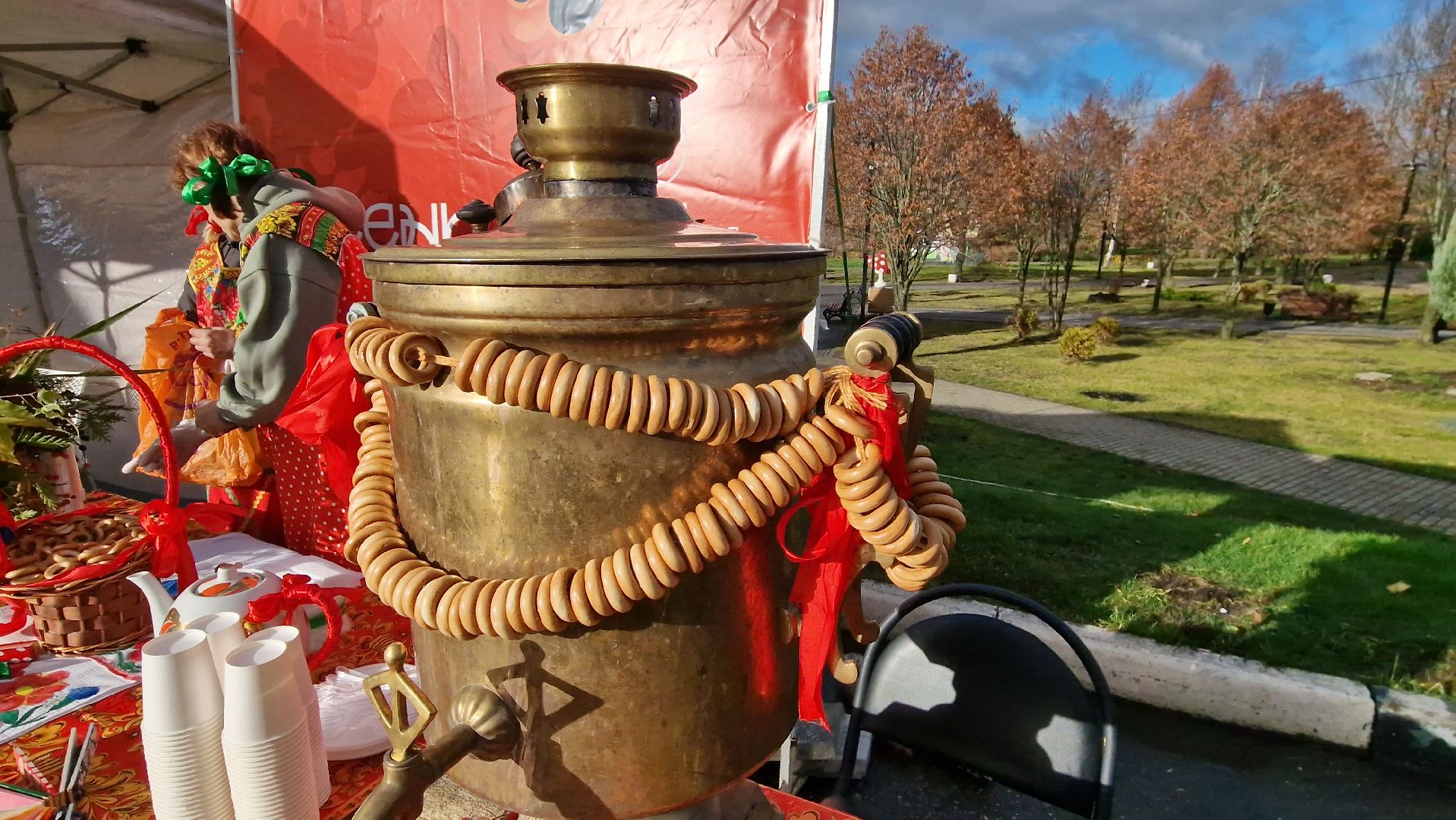 Дубна, Деньнародногоединства,