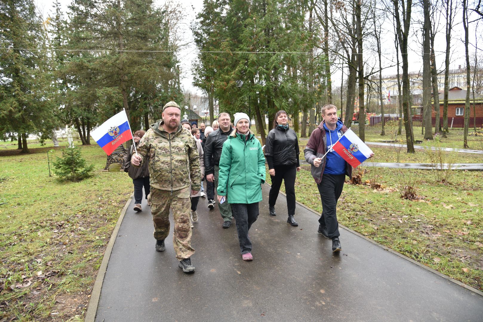 лотошино, день народного единства, лотошинский парк, боевое братство,