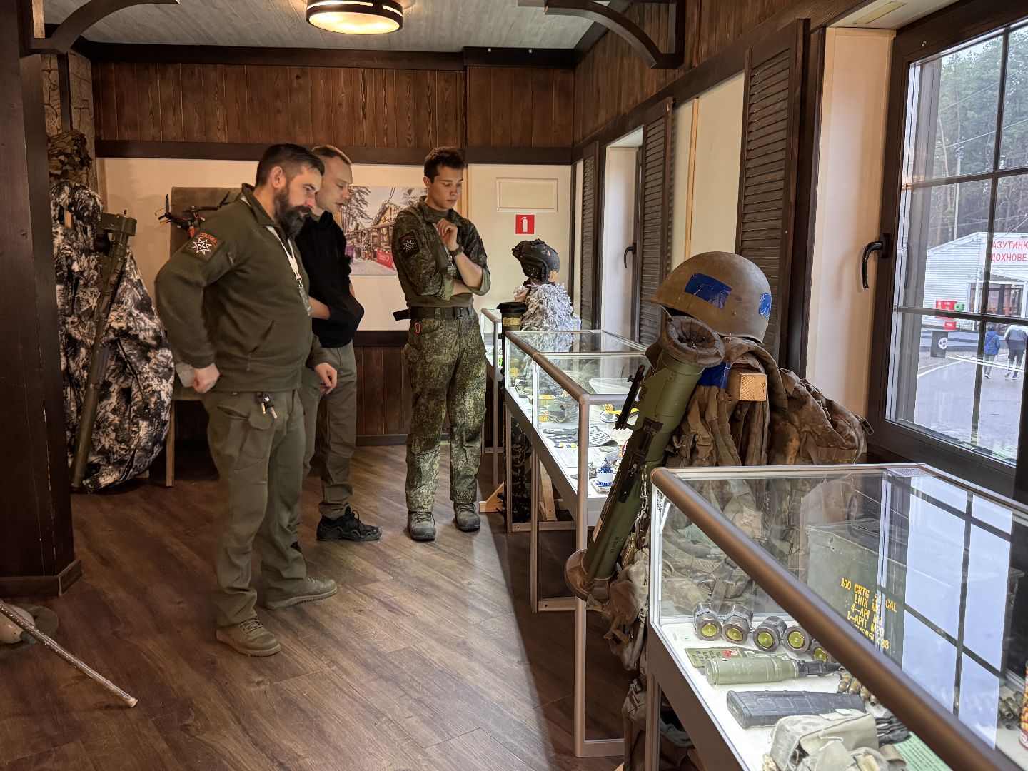 СВОи Герои, день народного единства в одинцово, Передвижная выставка,