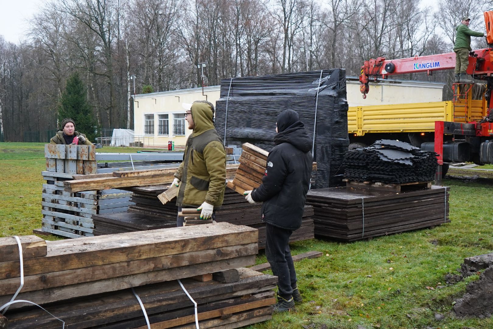 ступино, парк, парк островского, каток, подготовка к зиме,