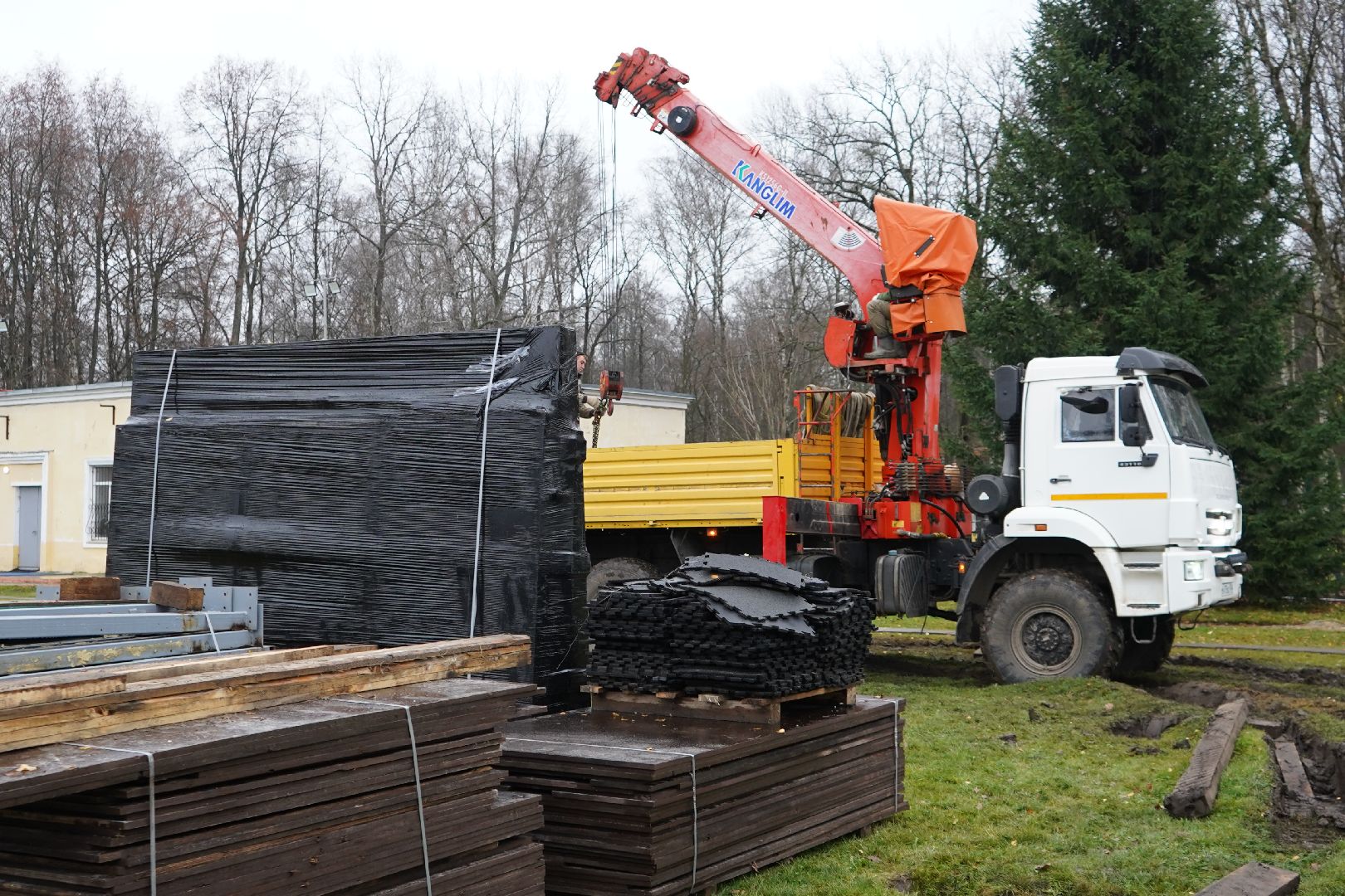 ступино, парк, парк островского, каток, подготовка к зиме,