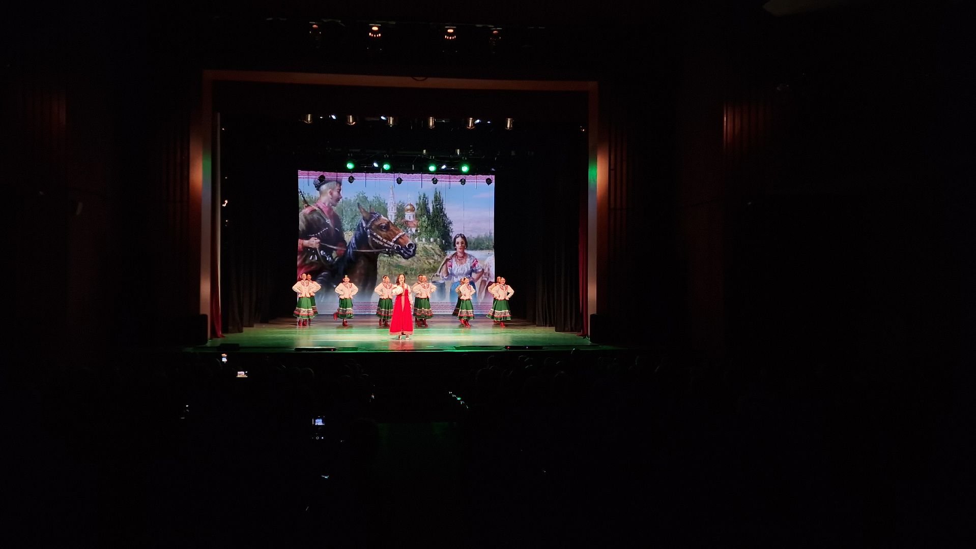 Дубна, деньнародногоединства,