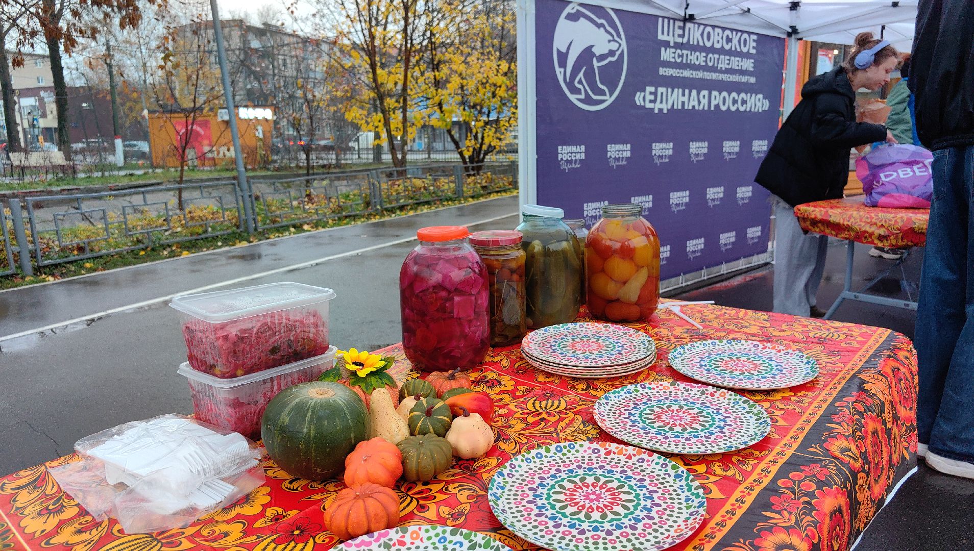 кокошник, кухня, яства, праздник, чай, баранки,