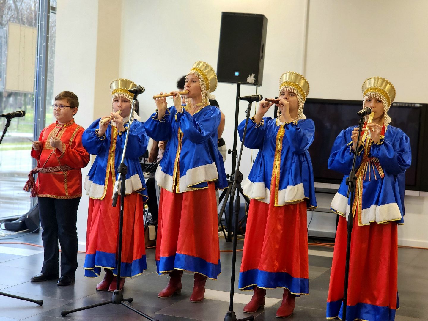 день народного  единства, гуляния, песни и танцы, мастер-классы, хоровод,