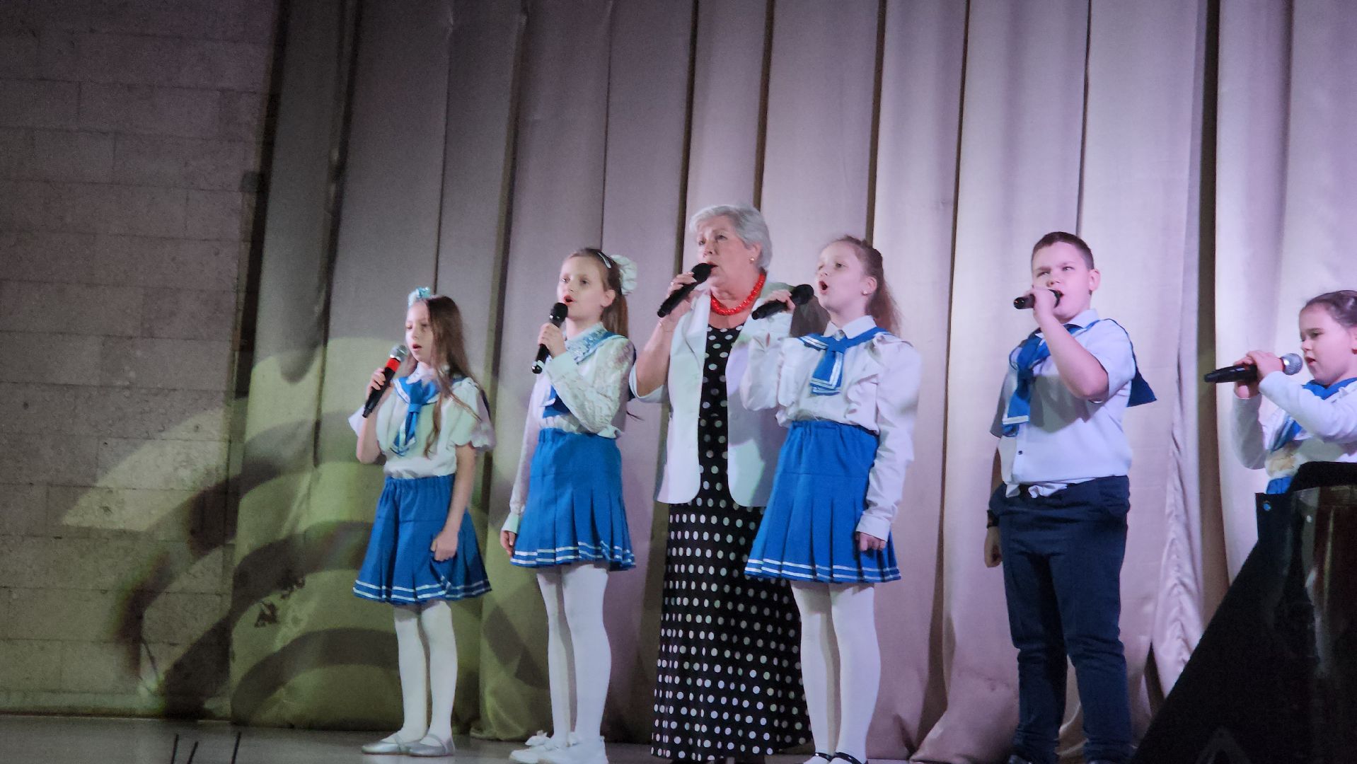 долгопрудный, дкдц Полет, островок, водники, день народного  единства, концерт,