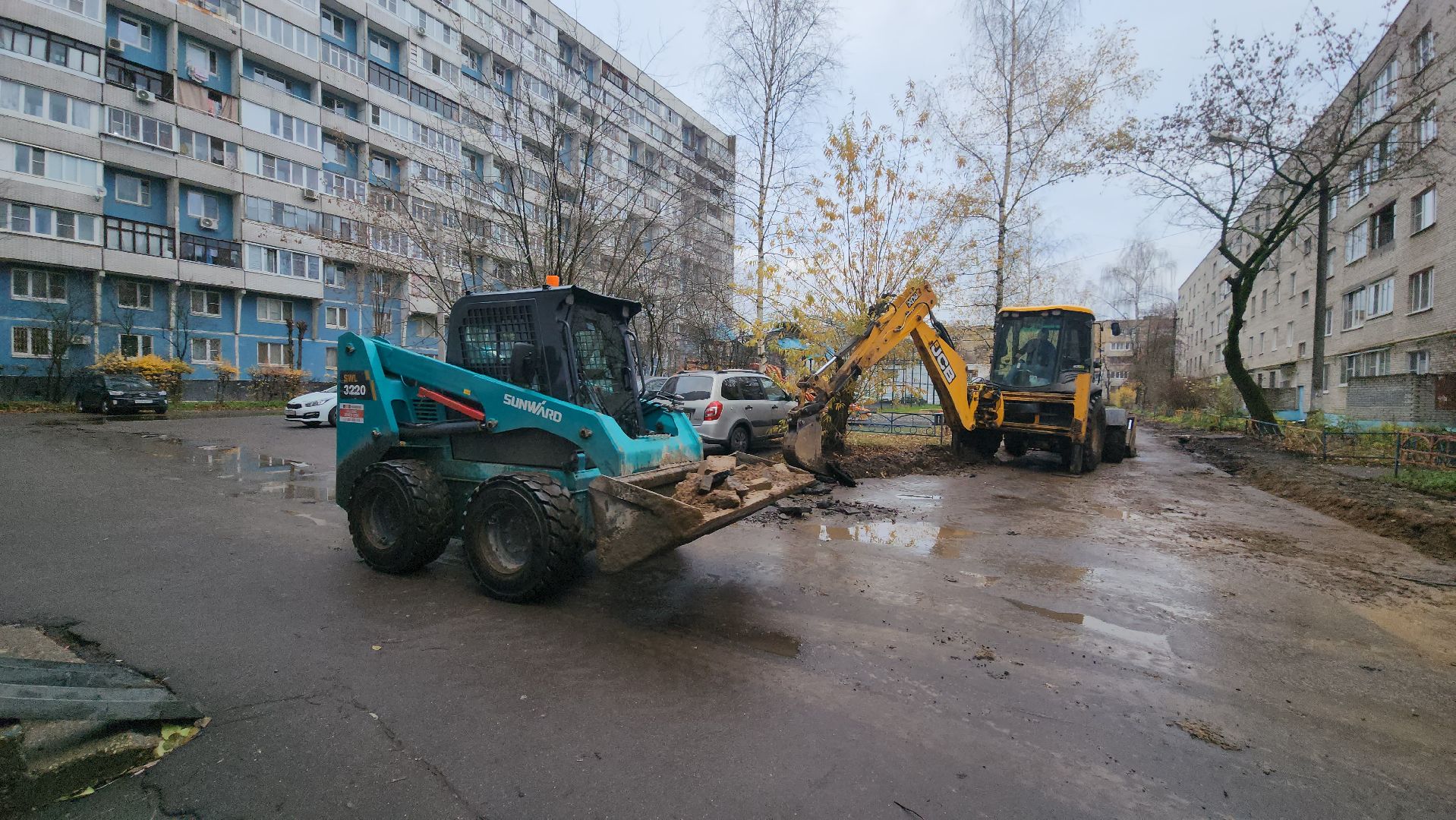 благоустройство двора, Лобня, установка бордюров,