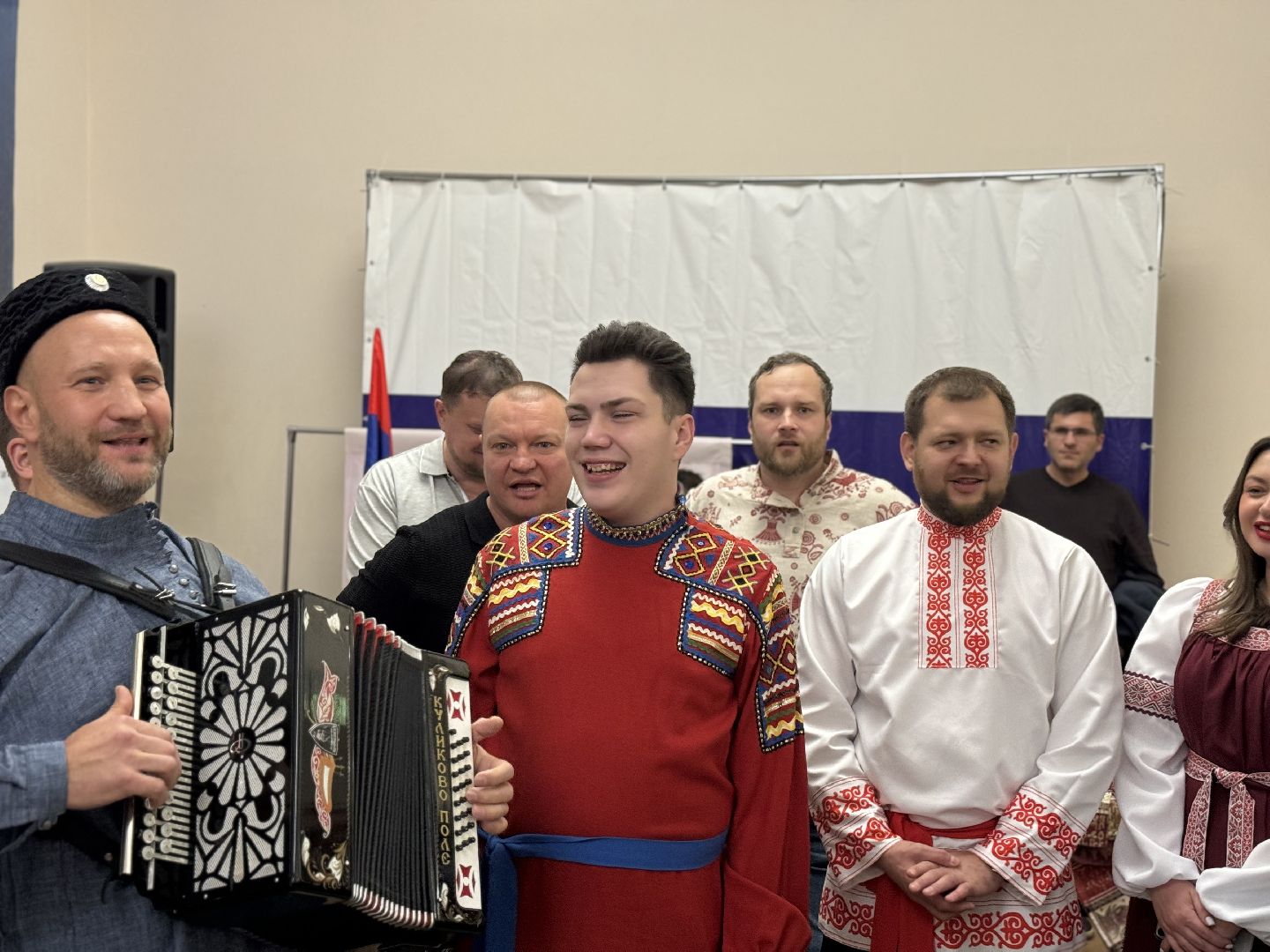 выставка достижений диаспор, диаспоры ленинского округа , дворец культуры видное,