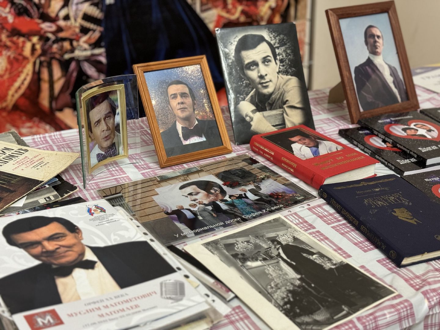 выставка достижений диаспор, диаспоры ленинского округа , дворец культуры видное,