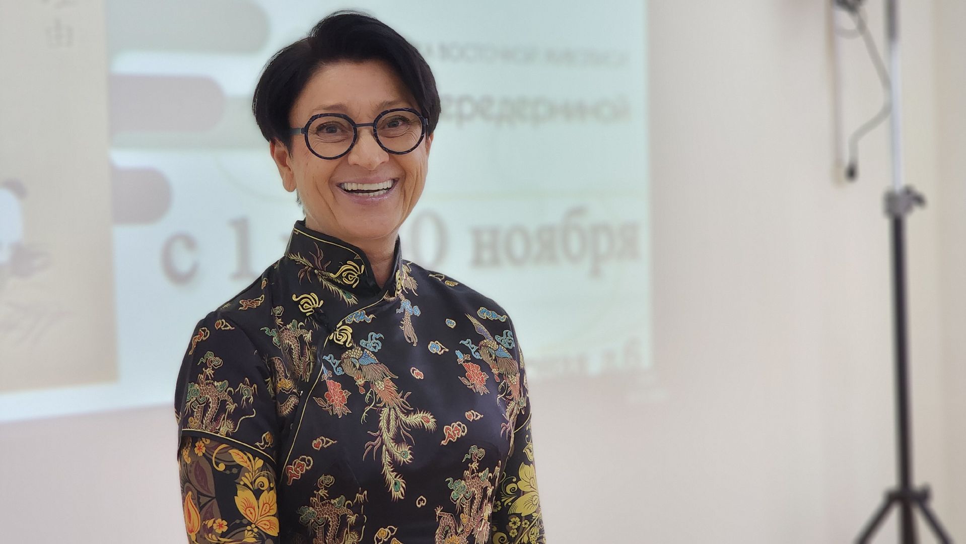 волоколамск, выставка картин, передернина, гохуа,