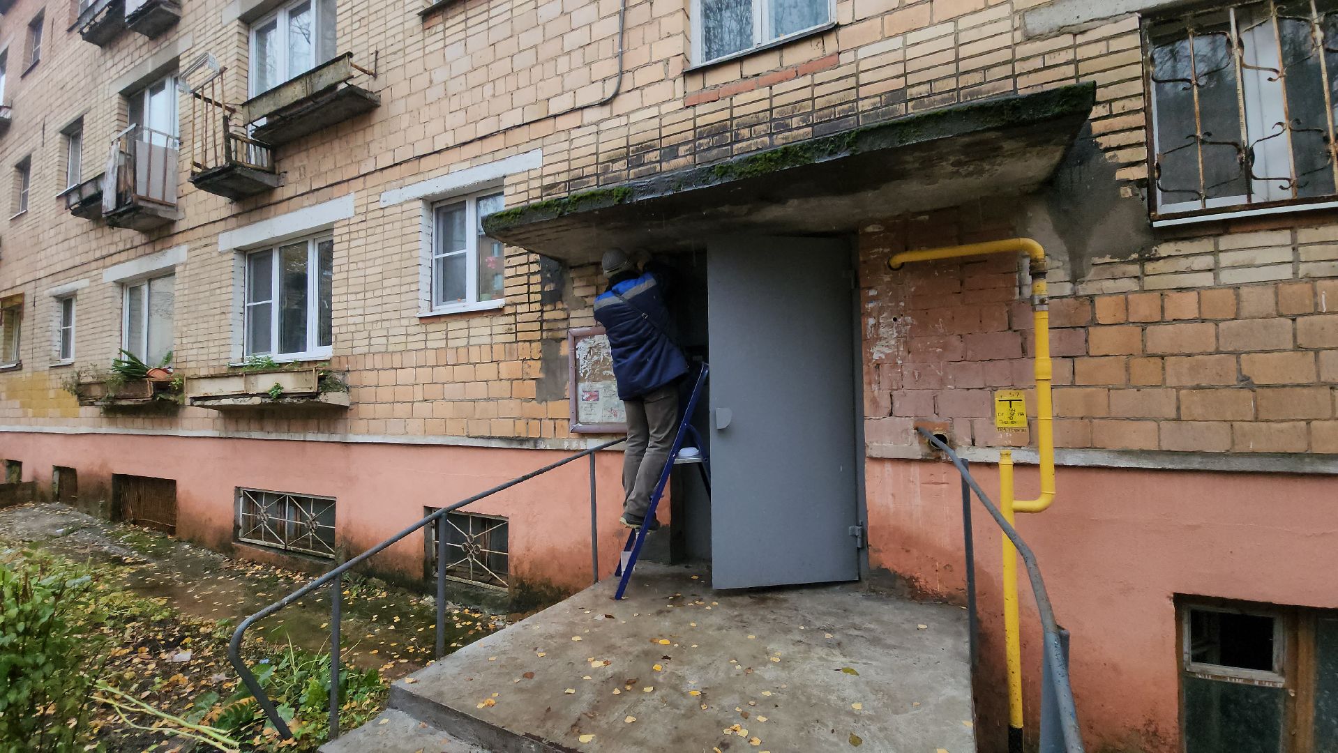 серпухов, управляющая компания ремонтник, улица серпуховская,