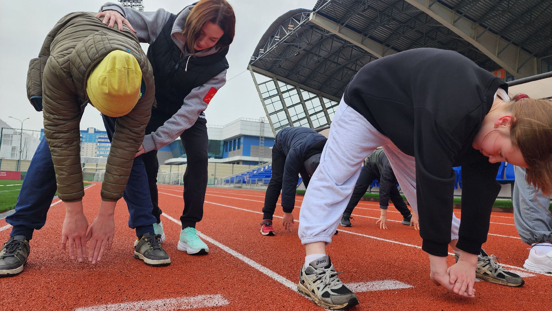 спорт, тренер, новая секция, авангард, стадион авангард, бег, гимнастика, атлетика, легкая атлетика,домодедово, подмосковье,