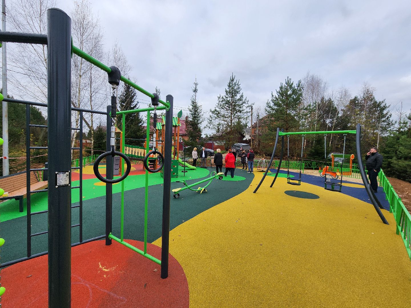 чехов, деревня костомарово, улица лесная, новая детская площадка, детская игровая площадка, игровой комплекс, проверка, инспекция, комиссия, первый заместитель главы округа, денис юрков, председатель совета депутатов, галина козина, депутат мособлдумы , татьяна никитас, программа инициативного бюджетирования,открытие, день матери,