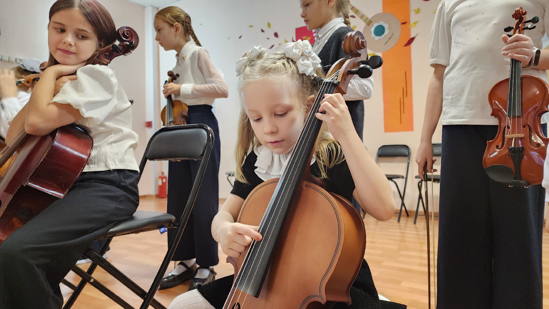 кашира, симфонический оркестр, детская школа искусств, дети, музыканты, скрипка, виолончель, контрабас,