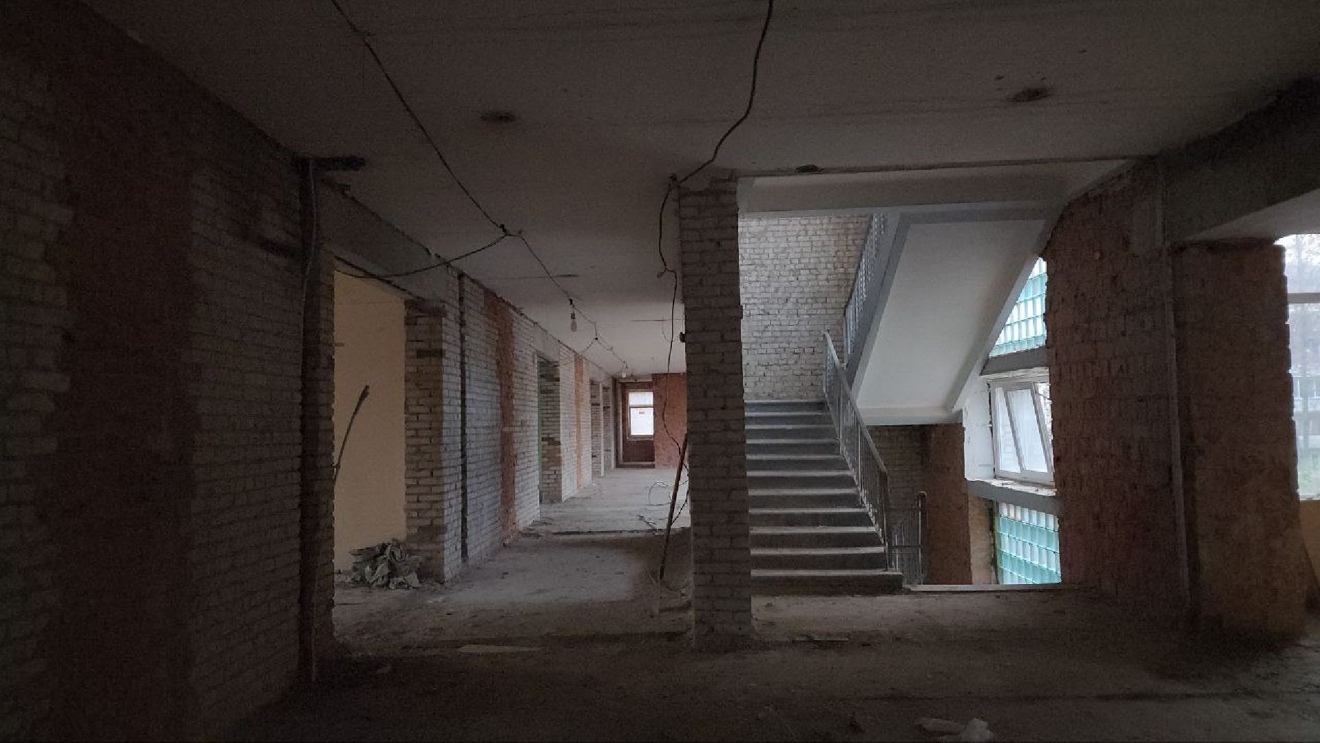 Лобня, Капитальный ремонт школы ,Ремонт кровли,