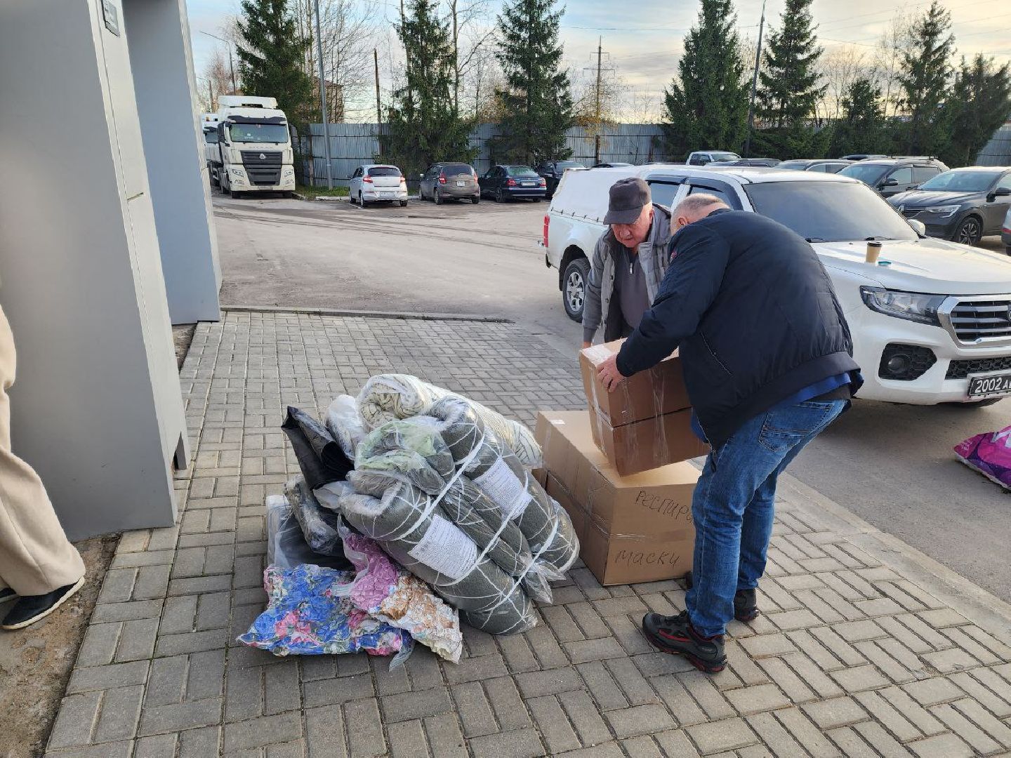 солнечногооск, специальная военная операция, волантеры,